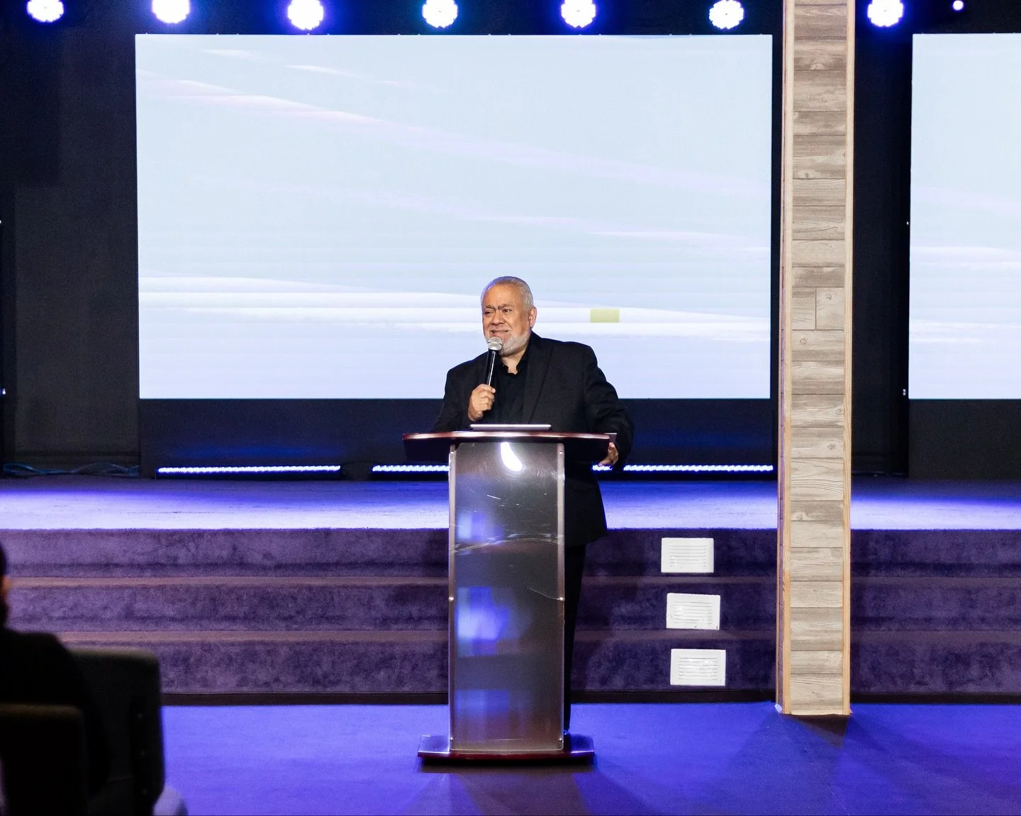 Doctor Peter Ramos trajo un mensaje: &ldquo;La vida en el esp&iacute;ritu: m&aacute;s que experiencias religiosas&rdquo;.
Estamos aprendiendo a vivir y movernos por el Esp&iacute;ritu todos los d&iacute;as. El Esp&iacute;ritu de Dios nos invita a viv