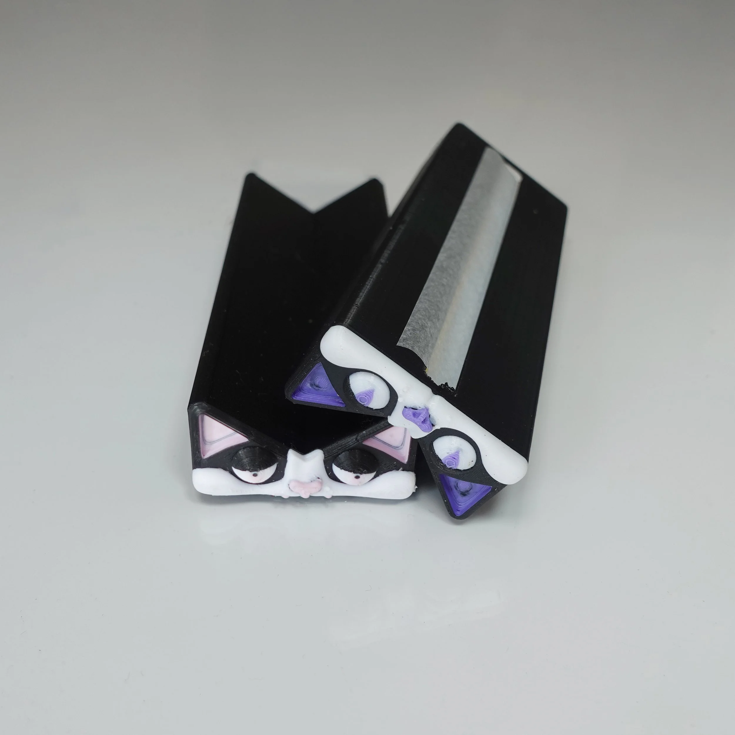 Two  ZigaJig King Slim Rolling Racks - Meet Mabel The Cat