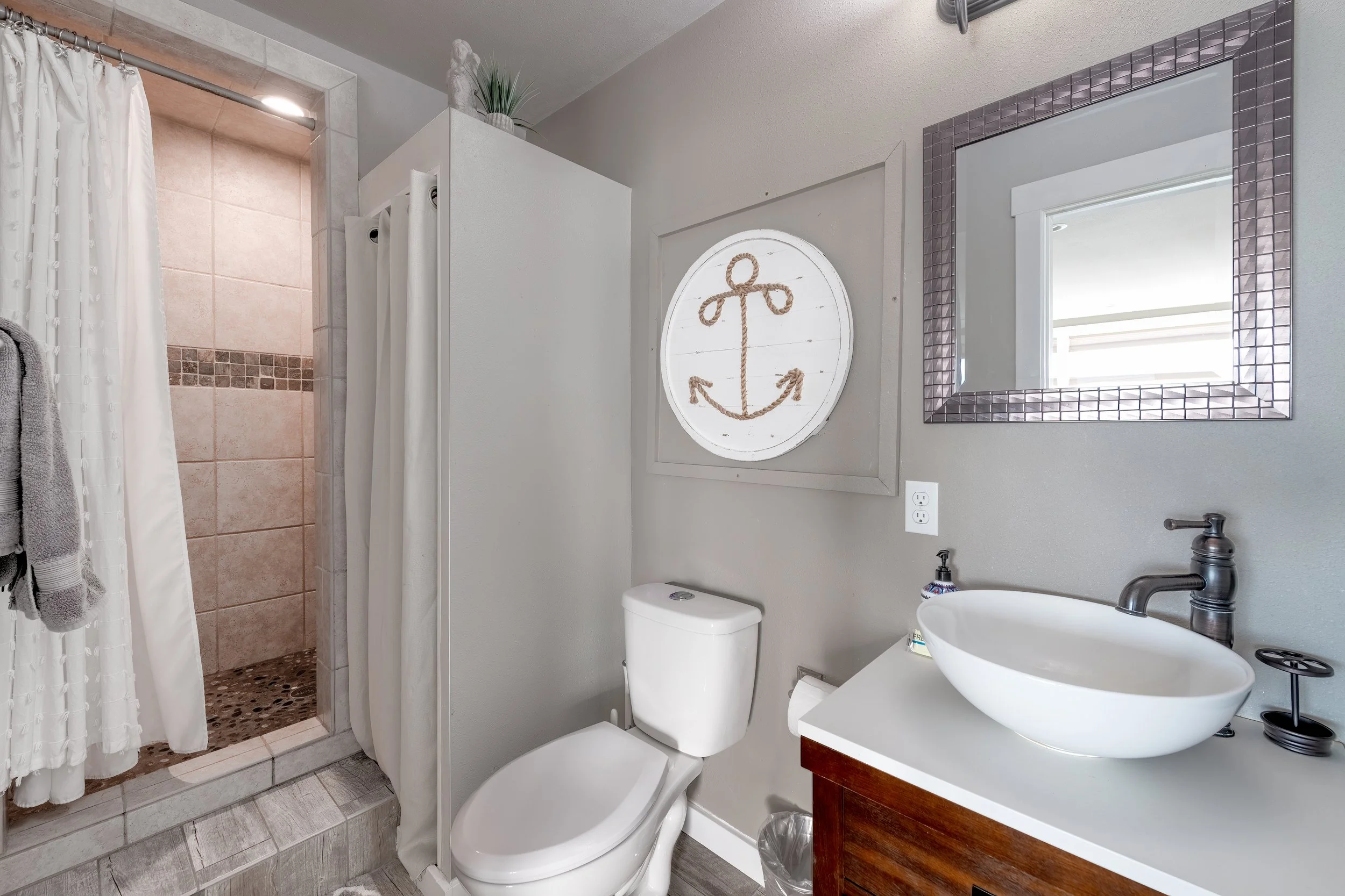 Captains House -38.jpg