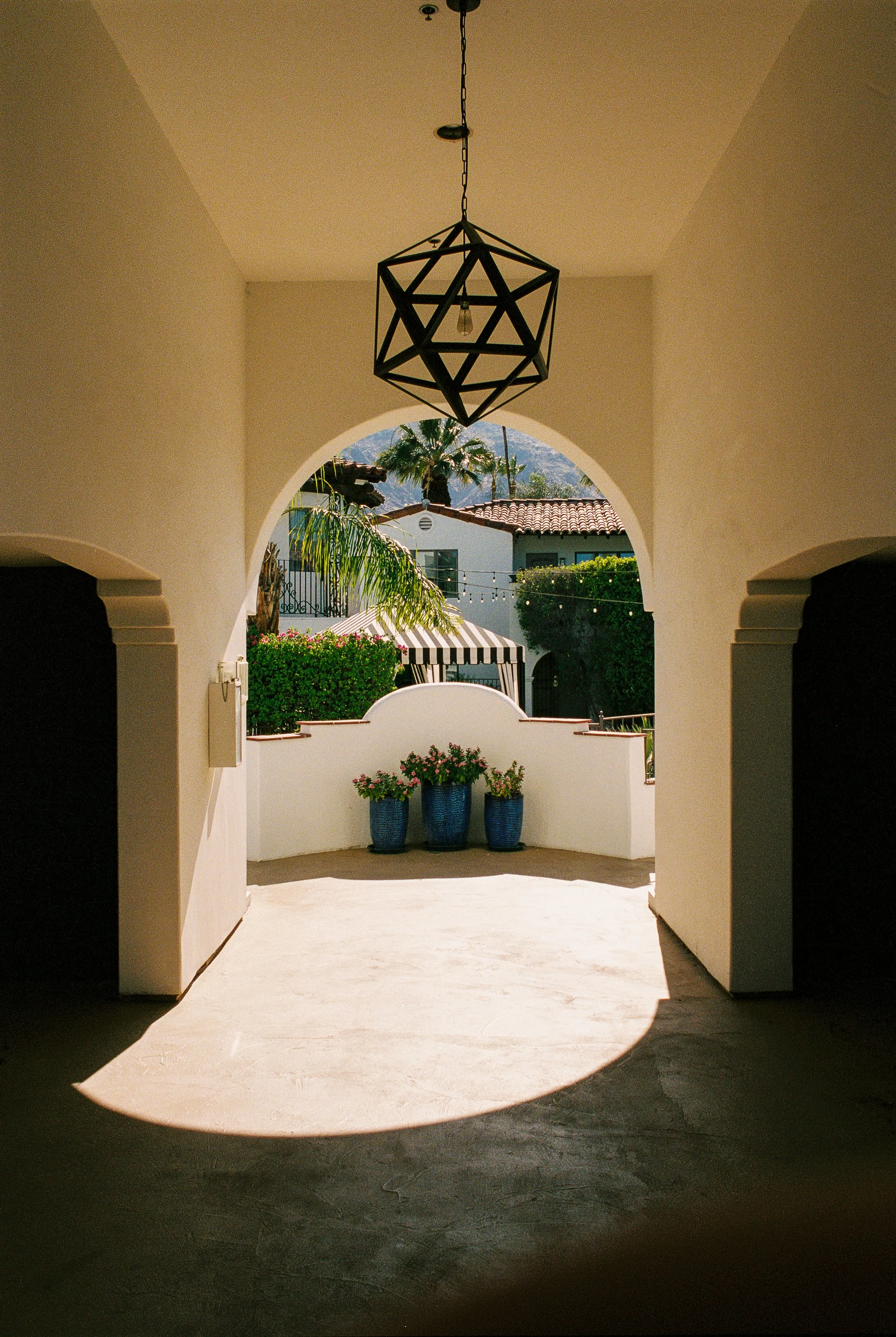 001997-R1-018-7A.jpg