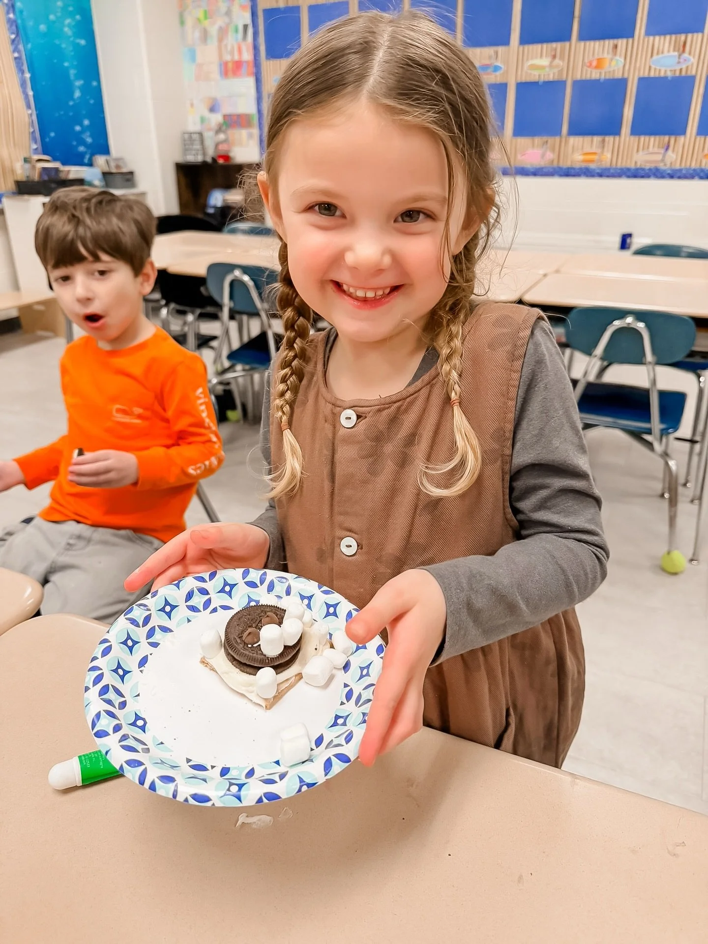&ldquo;God is my Shepard and I am his little lamb. He feeds me, guides me, He looks after me. I have everything that I need.&rdquo;

Our kiddos made lamb cookies to go along with the story &ldquo;The Good Shepard&rdquo; 🐑
&bull;
&bull;
&bull;
#Thewo