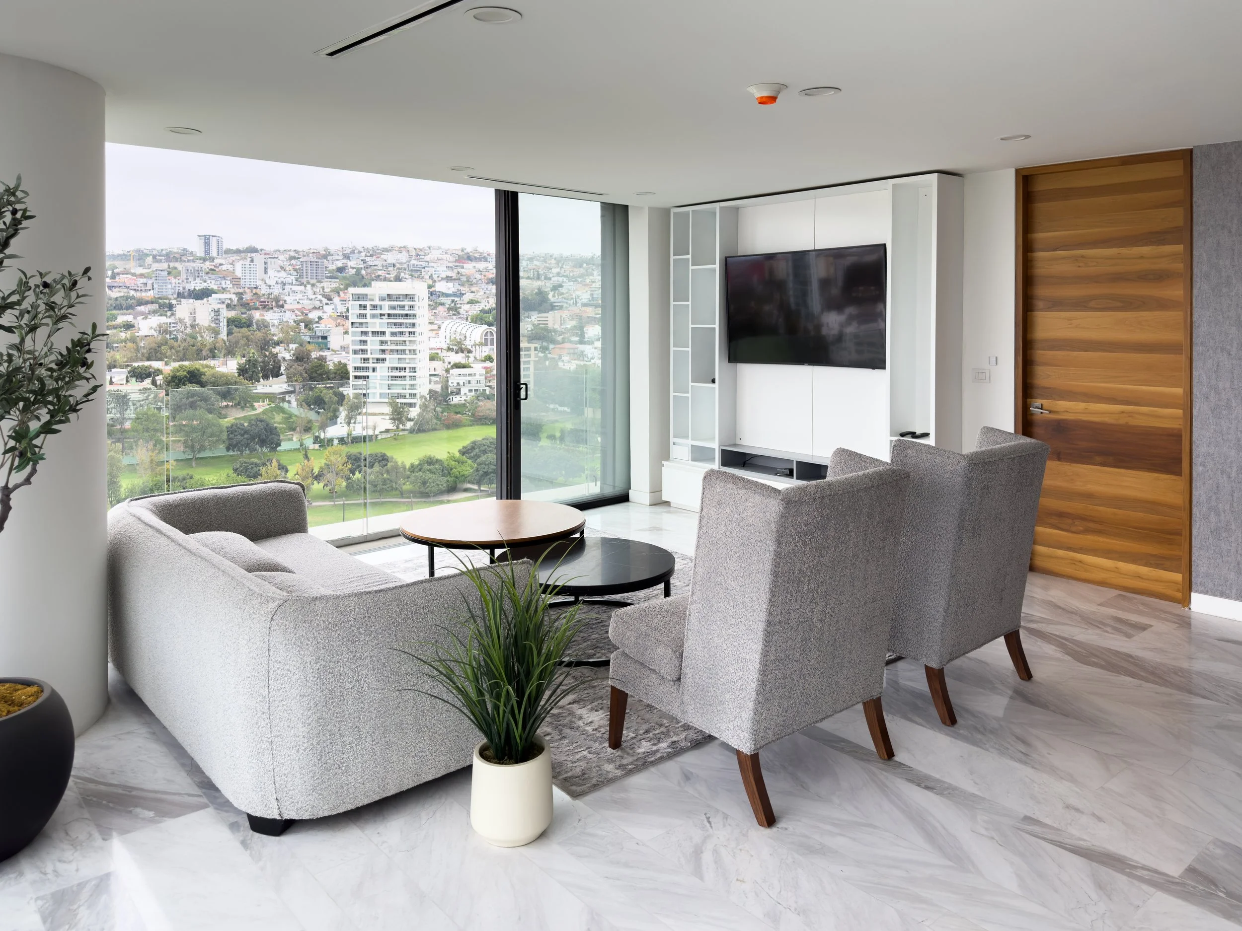 Sala - IMG_5231 - edit.jpg