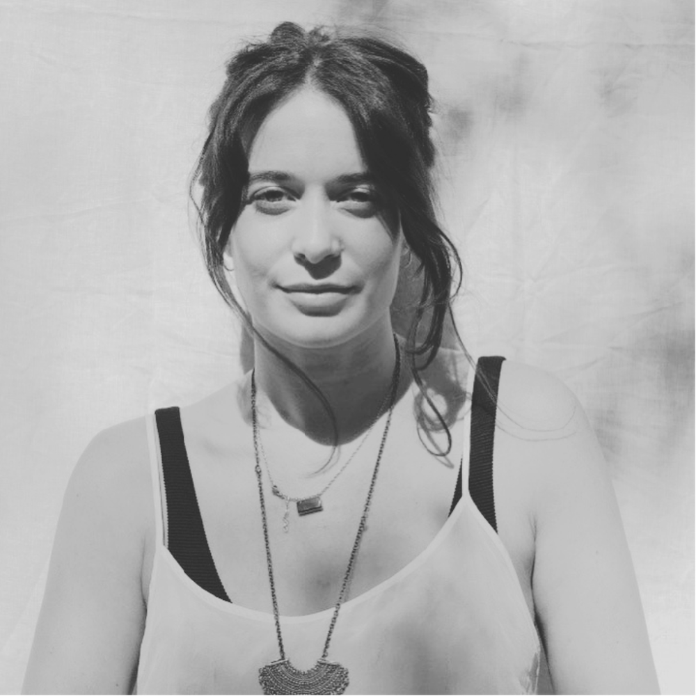 Intuitive Tarot Reading with Luna Sagrada - The Tea House