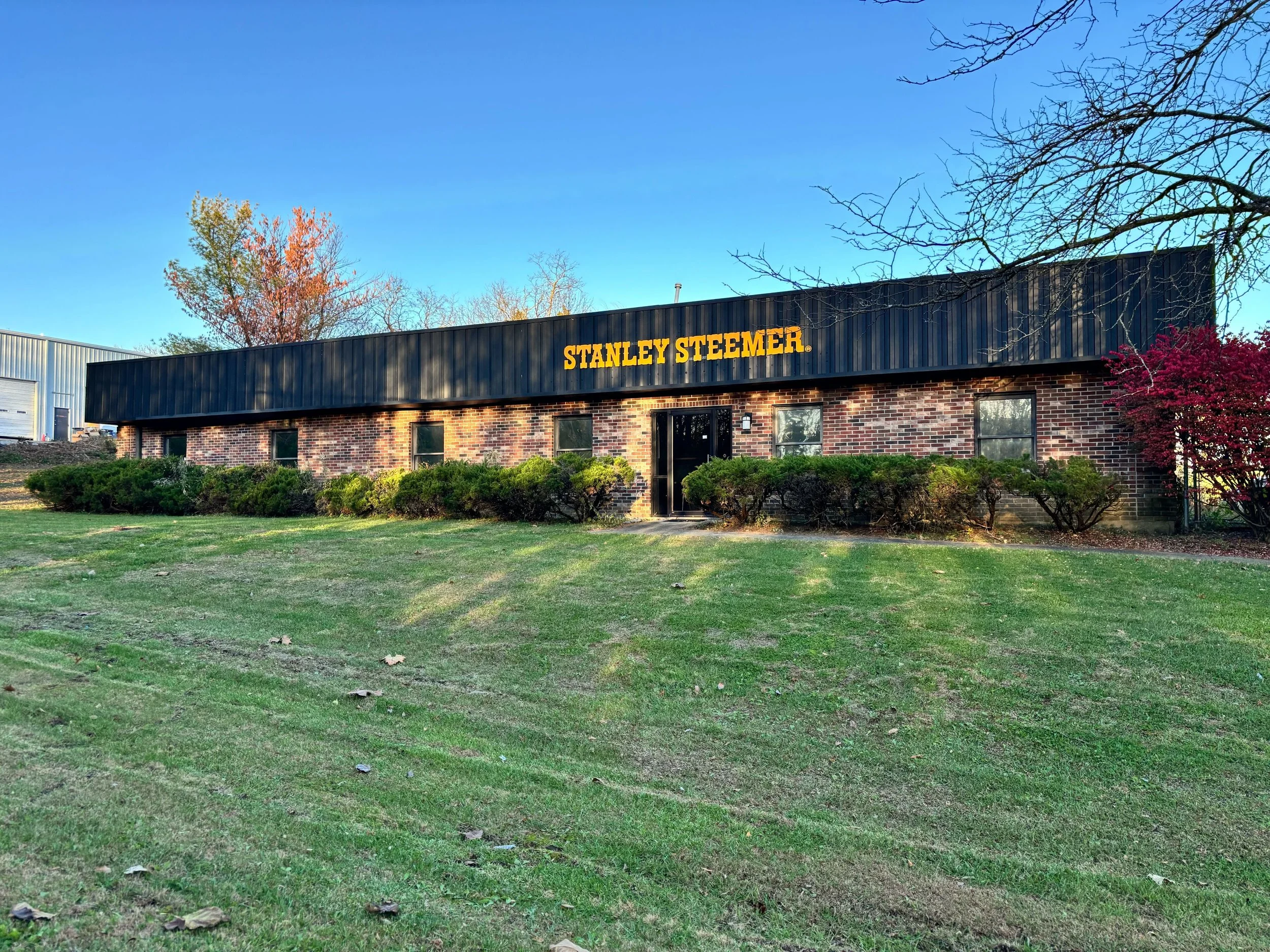 Photo of 2541 Holloway Road, one of D&D's premier industrial spaces available for commercial lease