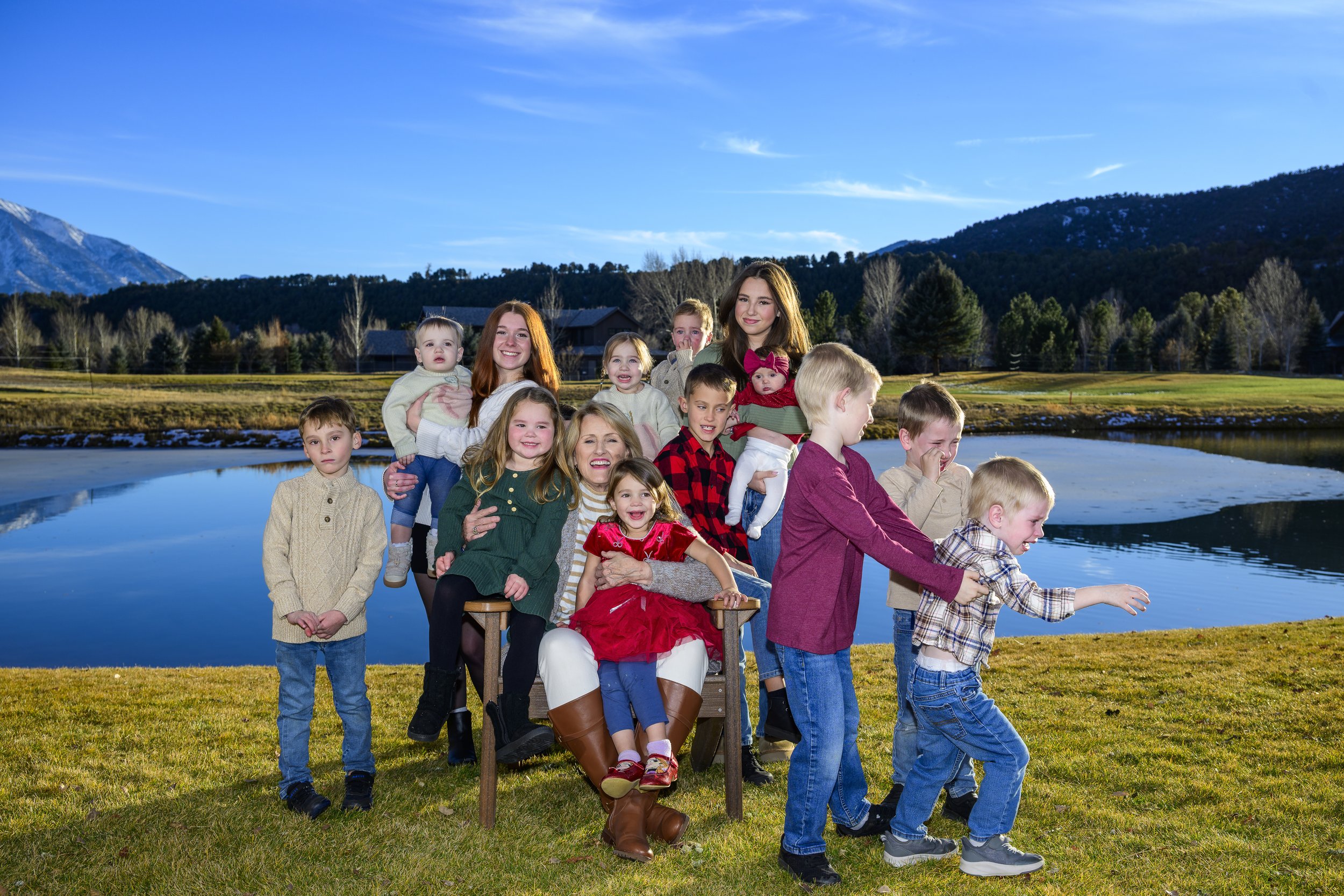 Family Portrait - Carbondale -December 22, 2025-27.jpg