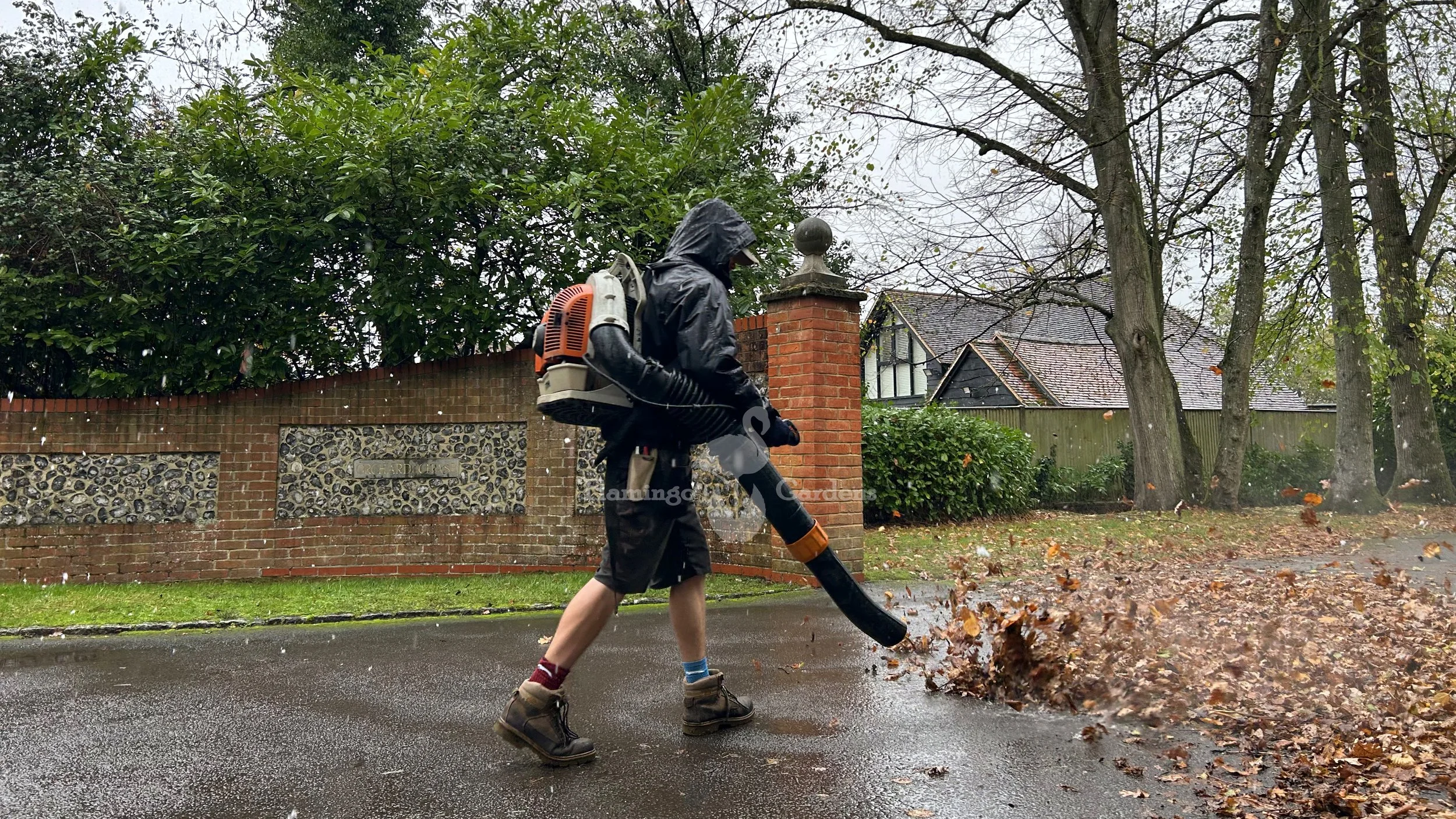 gardener-marlow-garden-maintenance-hurst-autumn-tidy.jpg