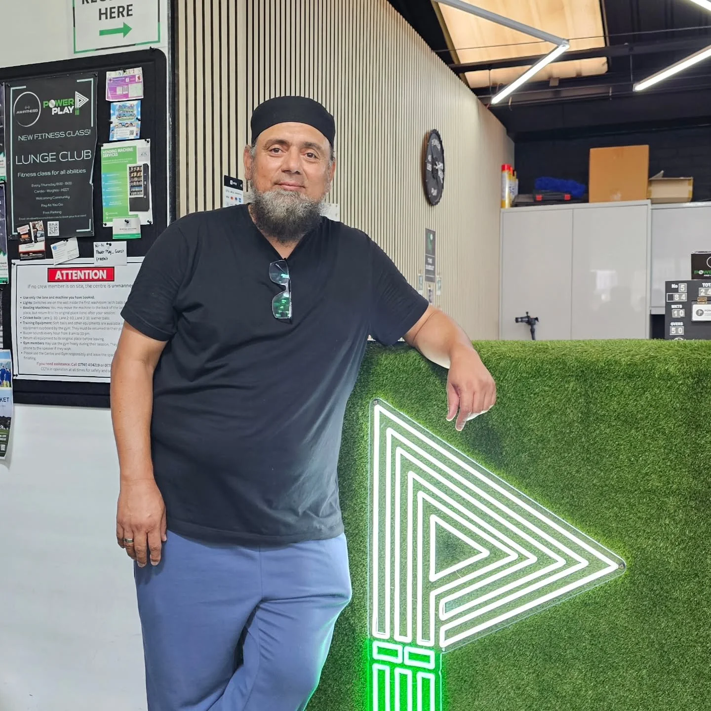 What. A. Session. 🏏🔥

We had the privilege of welcoming @saqlain_mushtaq_ to PowerPlay for an unforgettable masterclass.

From batting to bowling, Coach Saqlain shared his wealth of knowledge, experience, and passion with players who travelled from