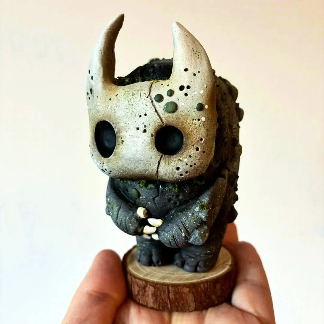 (en fran&ccedil;ais plus bas)

EN: 🪨🌳 When you take good care of a rock, it doesn't go unnoticed. The Earth feels any mark of appreciation and care one may have for her. Moss Golems are born from these stones, rocks, and pebbles that were once love