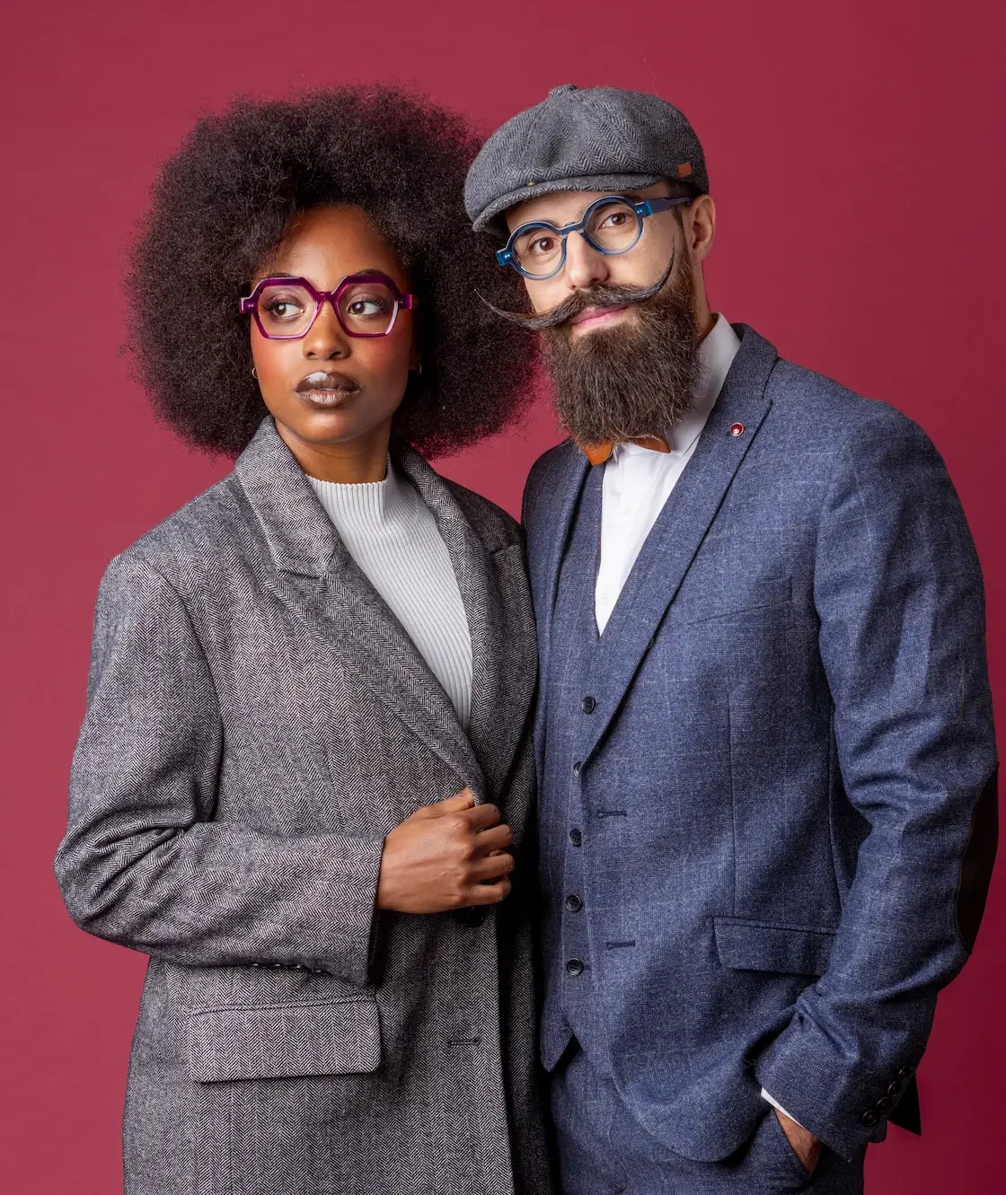 Estetický detail: Tvíd a odvážné barvy acetátu | Vidím Pěkně