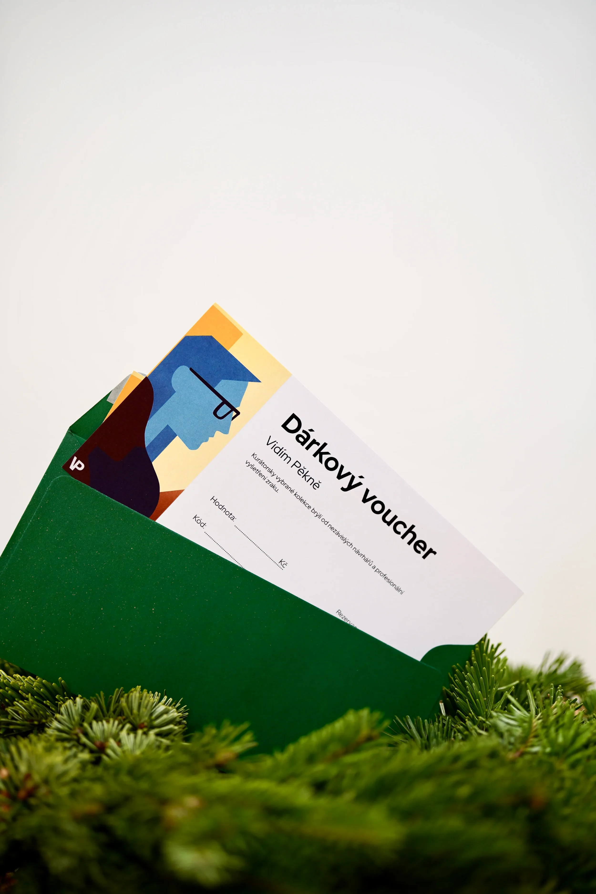 Dárkový voucher Vidím Pěkně na nákup designových brýlí, brýlových čoček a měření zraku v Praze 6