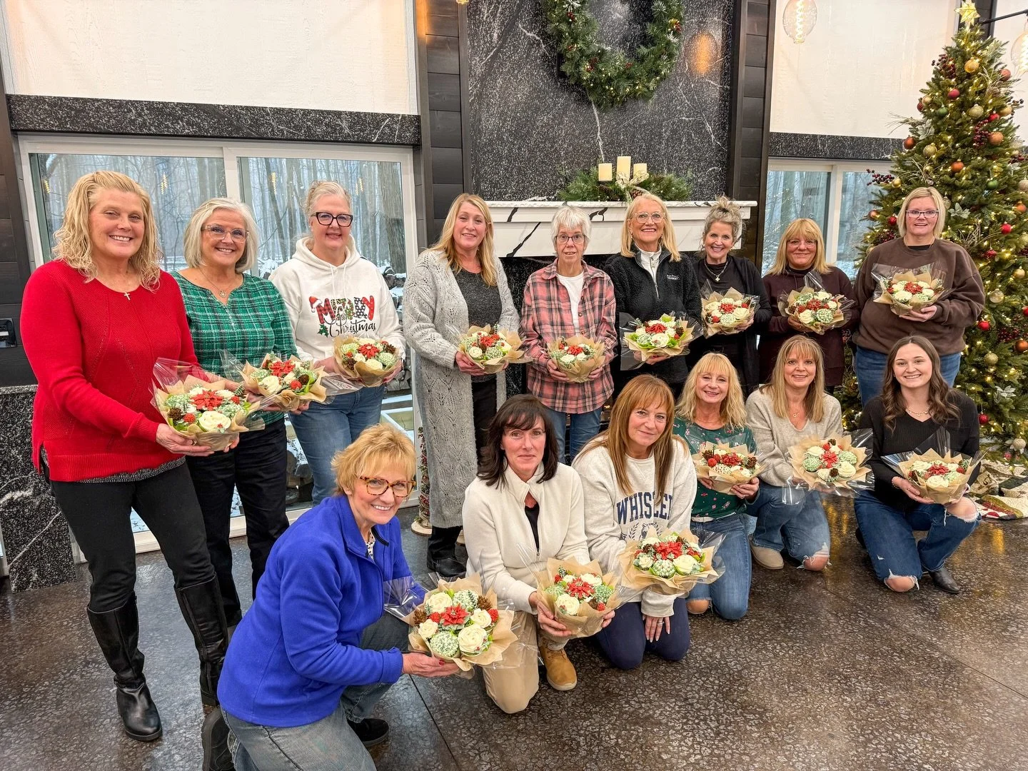 What a beautiful way to wrap up our holiday workshops!

So much laughter, creativity, and frosting-filled fun with the best group of people.

Thank you to everyone who joined us this season. We wish you and yours a safe, cozy, and joy-filled holiday 