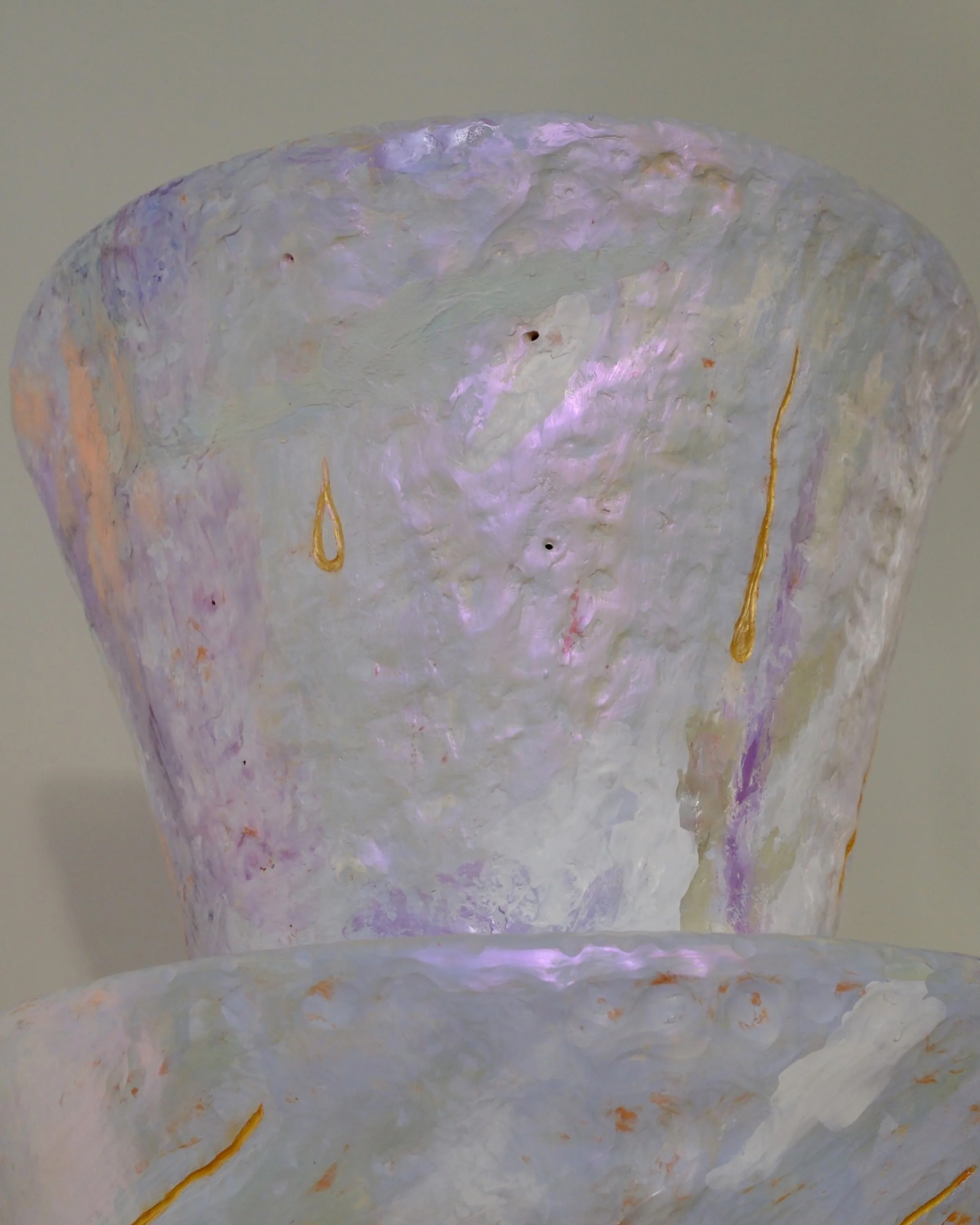 I will be revealing  a new sculpture tomorrow at the opening of Galerie @spirale.paris ✨💧 

Our new space dedicated to art and crafts of all kinds.
Fostering the local scene of passionate people. 

Friday 12 June at 18h . Hope to see you there 🍷

F