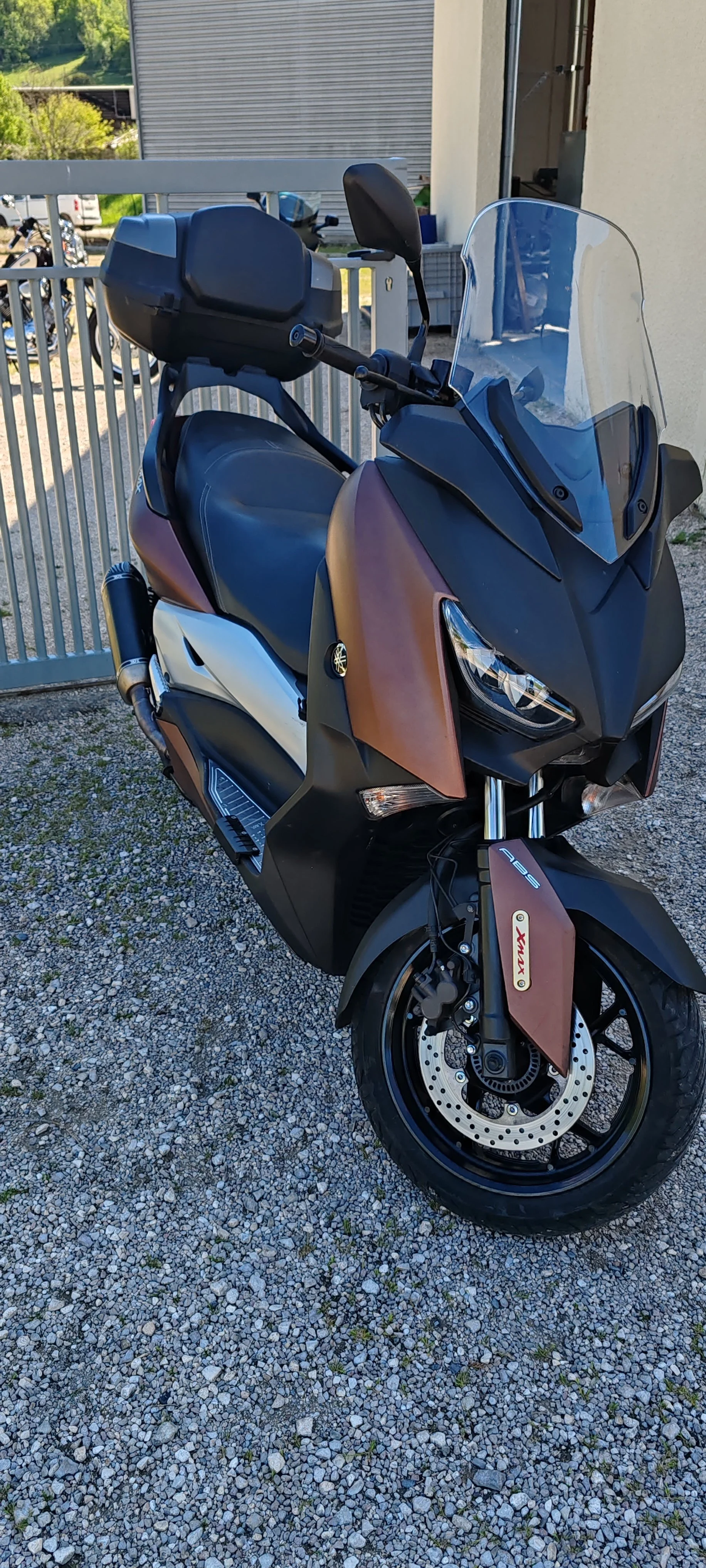 YAMAHA T-MAX 300