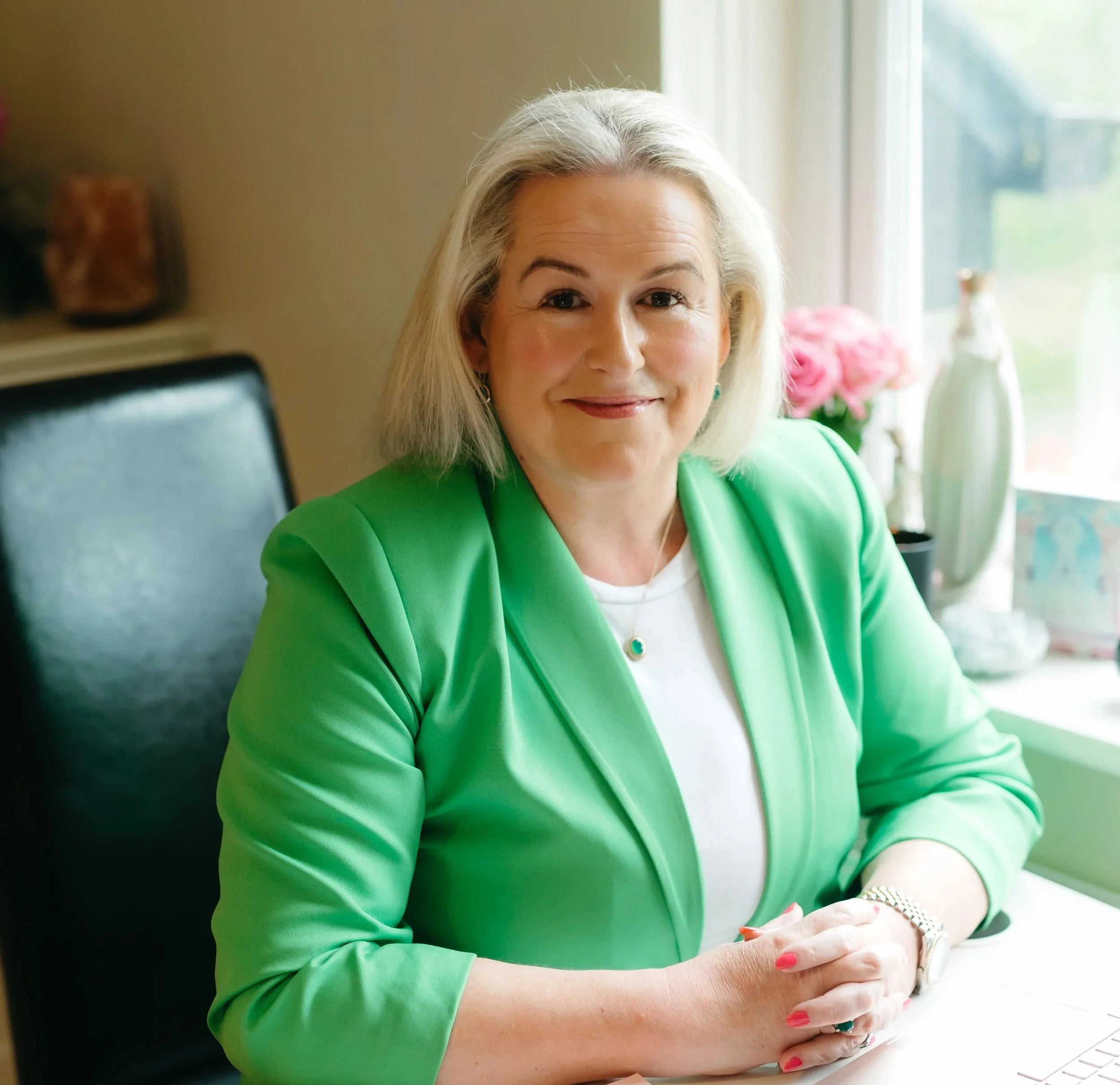 Niamh Ennis, BUSINESS MENTOR &  CHANGE COACH