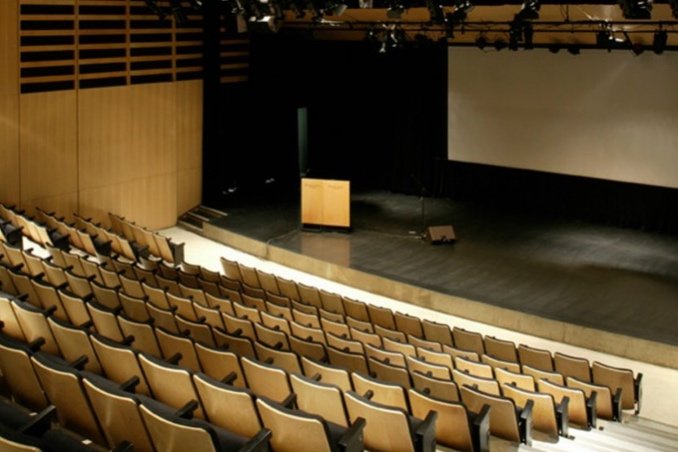 Conférence de François Charbonneau sur L'Affaire Cannon - Grande Bibliothèque - Montréal