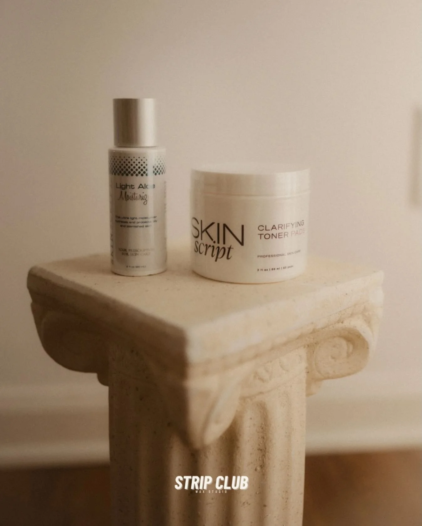 A solid aftercare routine is what keeps your skin smooth &amp; blemish free between appointments! 💡 

Here&rsquo;s what I recommend for maintaining your results &amp; prepping for your next wax:

⭐️ Light Aloe Moisturizer - a lightweight hydrator th