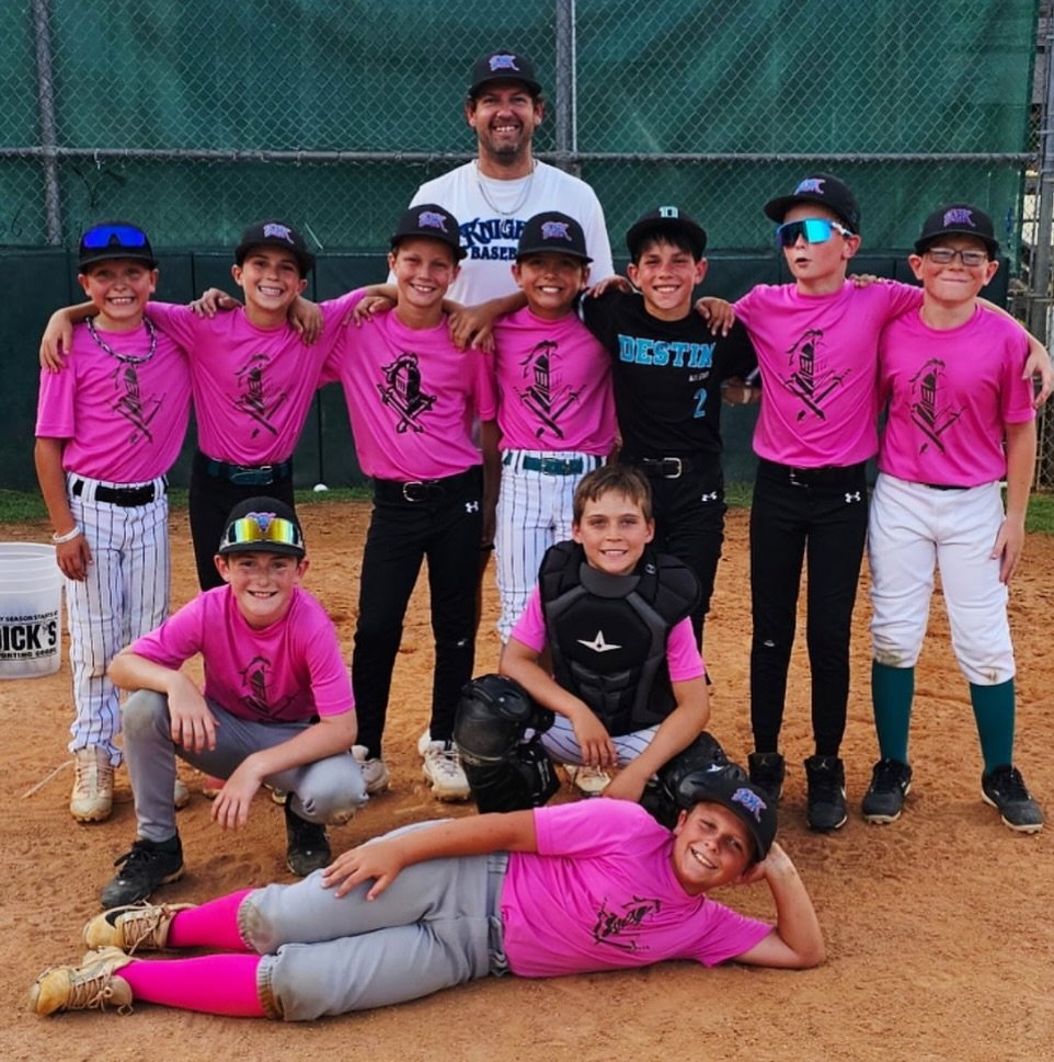This squad takes the field at 9am today! ⚾️ Go get ‘em, knights! ⚔️🩷🩵
#proudtobeadestinknight @cityofdestinofficial