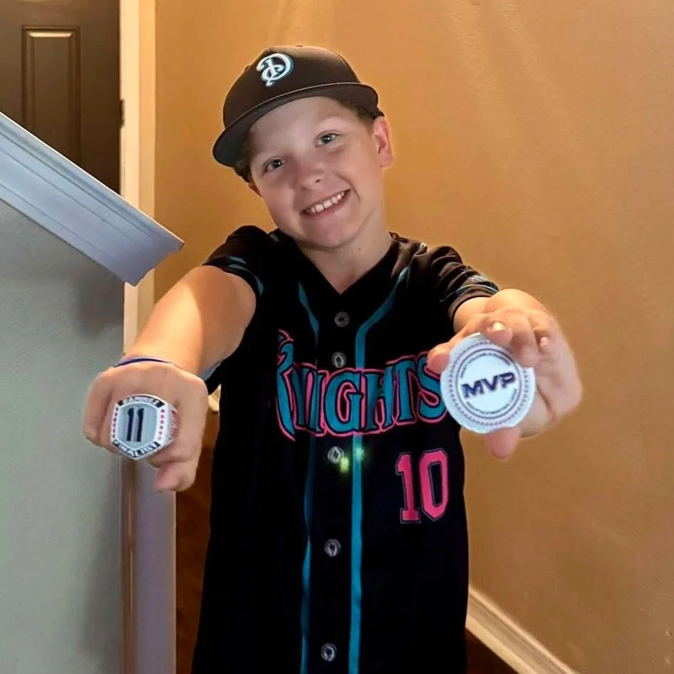 ⭐️ Say hello to our newest 11U Tournament MVP - #10 Benjamin Parker ⭐️ 

We had several players hit 5 statistical category awards (helmet stickers!) but Benjamin led the team with ✨ 7 ✨ this weekend! Way to go, Benjamin! 

Stay tuned! Our 11U team pl