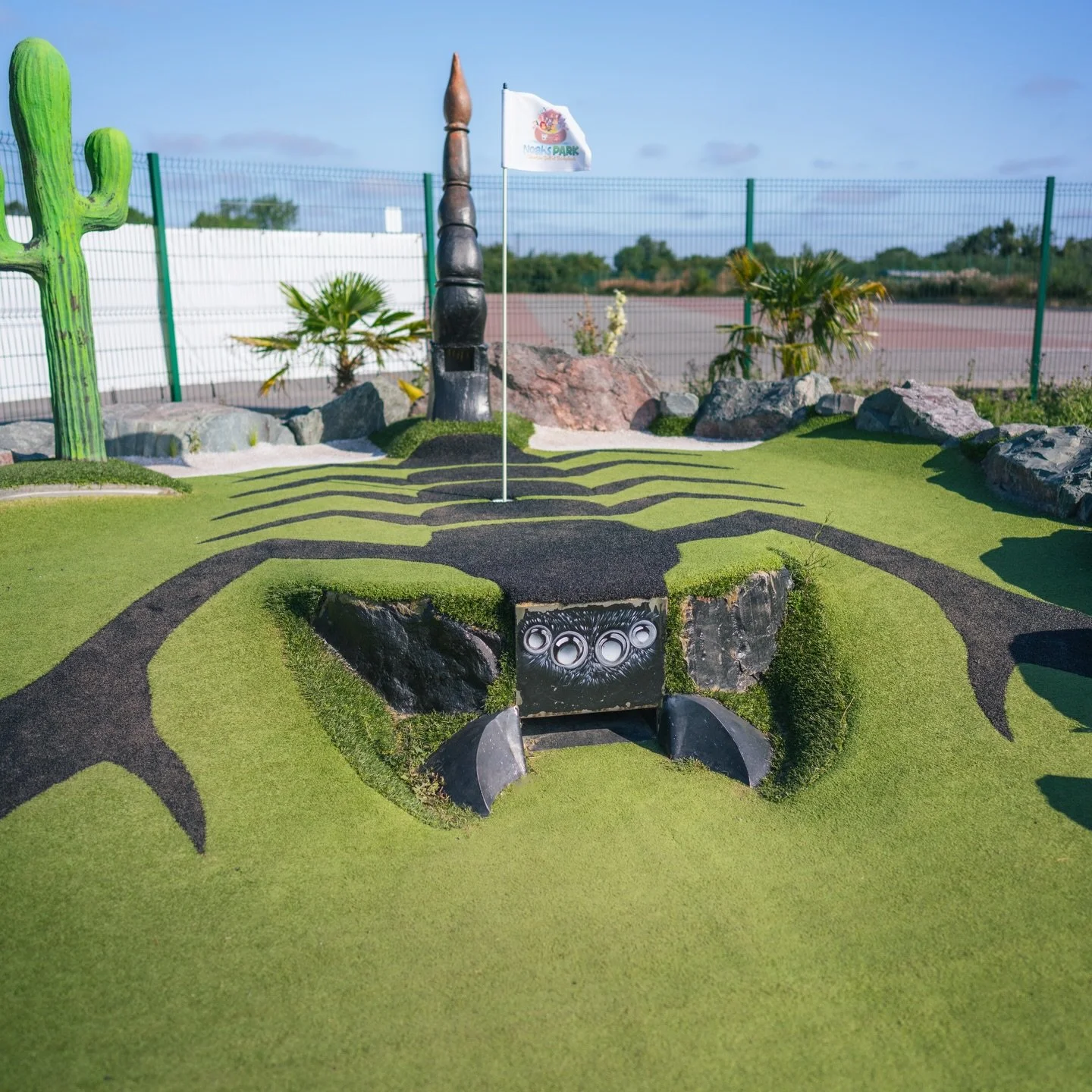 One day to go til the holidays👀

Visit our website for all the details you need to keep the family entertained this Easter🐣

#noahspark #adventuregolf #easterholidays #thingstodoessex