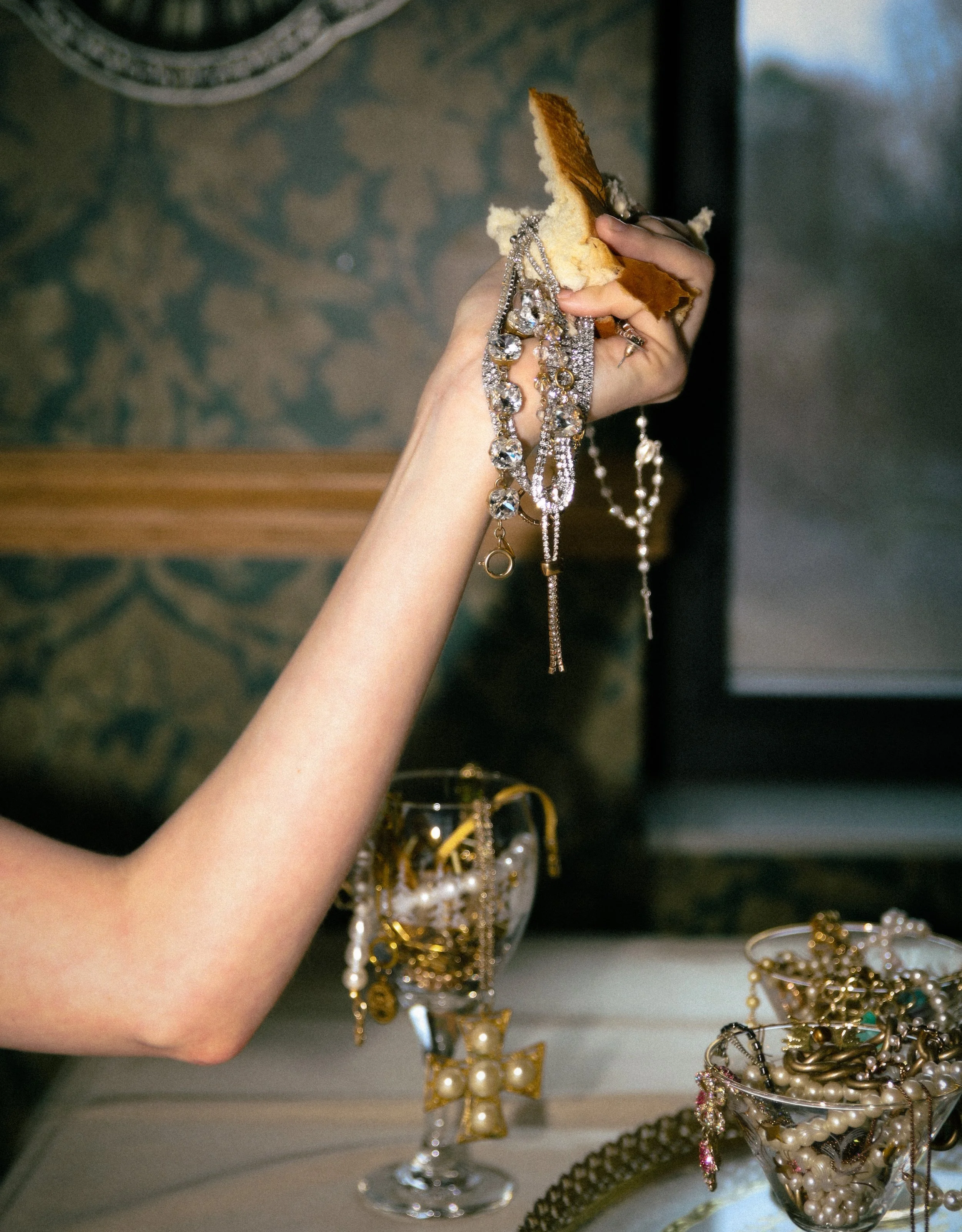 jewlery 10.jpg