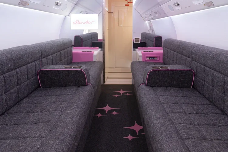 Gulfstream-G450-private-jet-design (1).webp