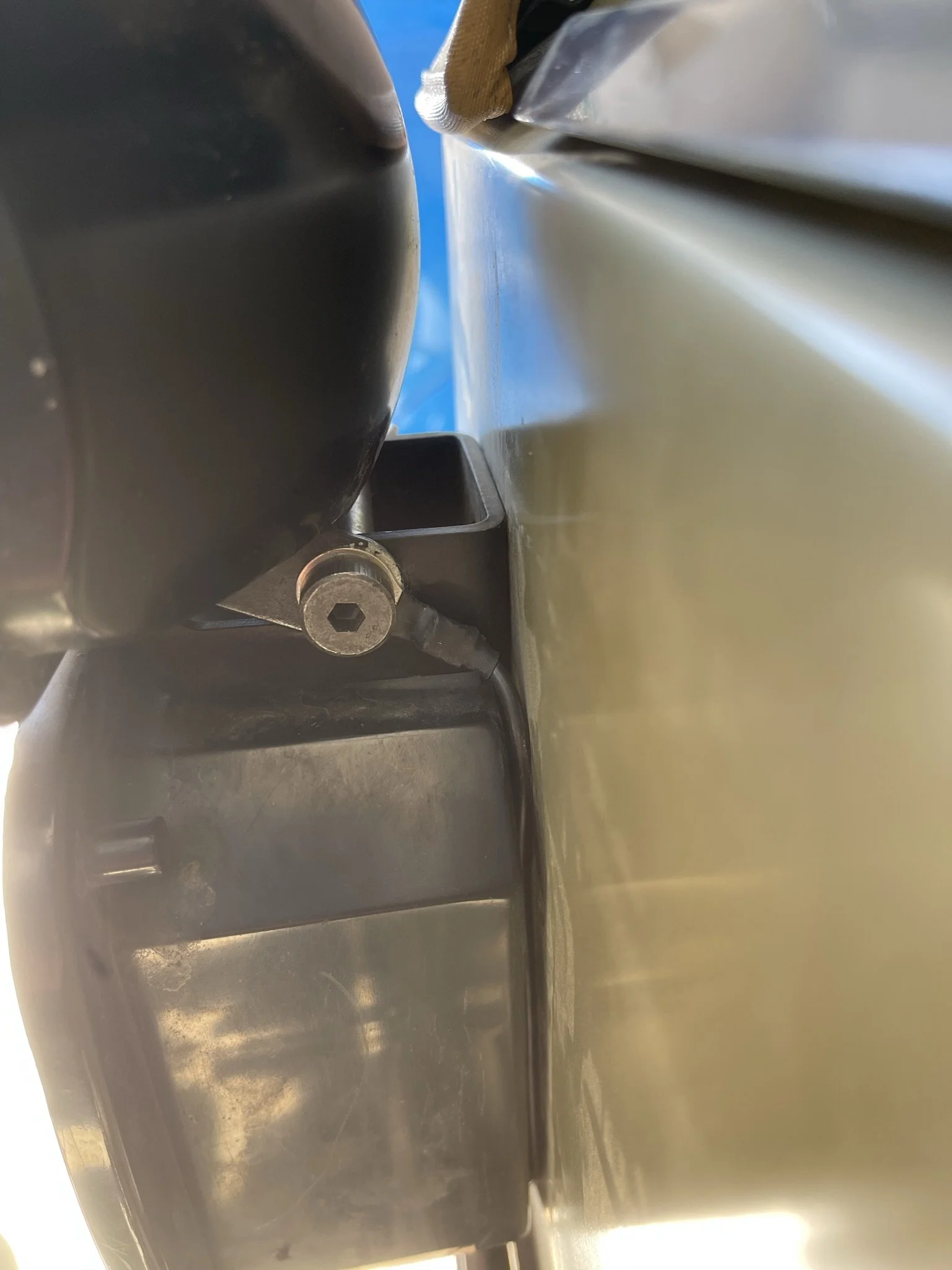 Since the powdercoated aluminum is non-conductive, a ground lug is added to ground the light body to the jeep frame.