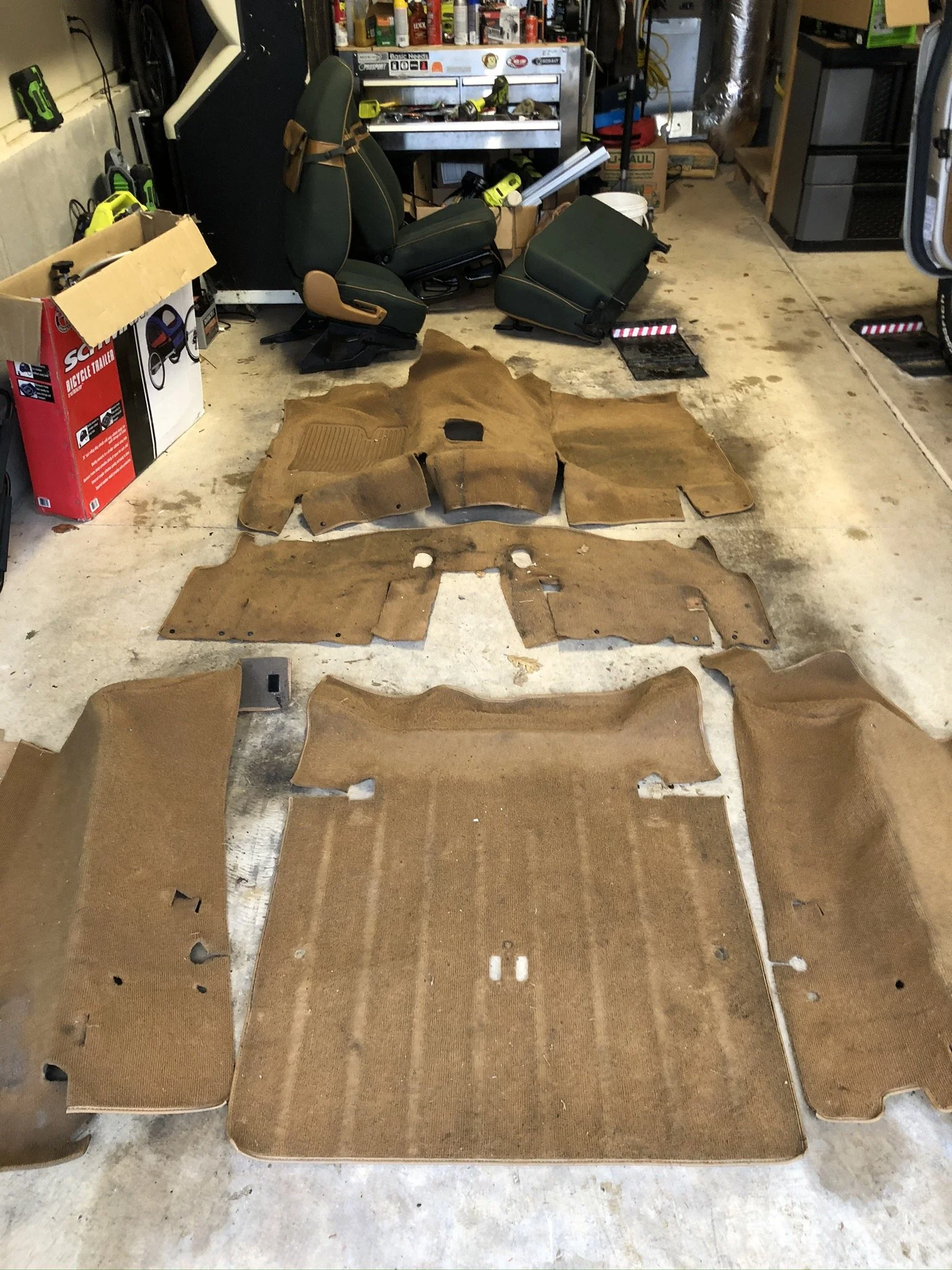 The 1995 OEM carpet was the wrong color for the movie and was disgusting. Out it goes!