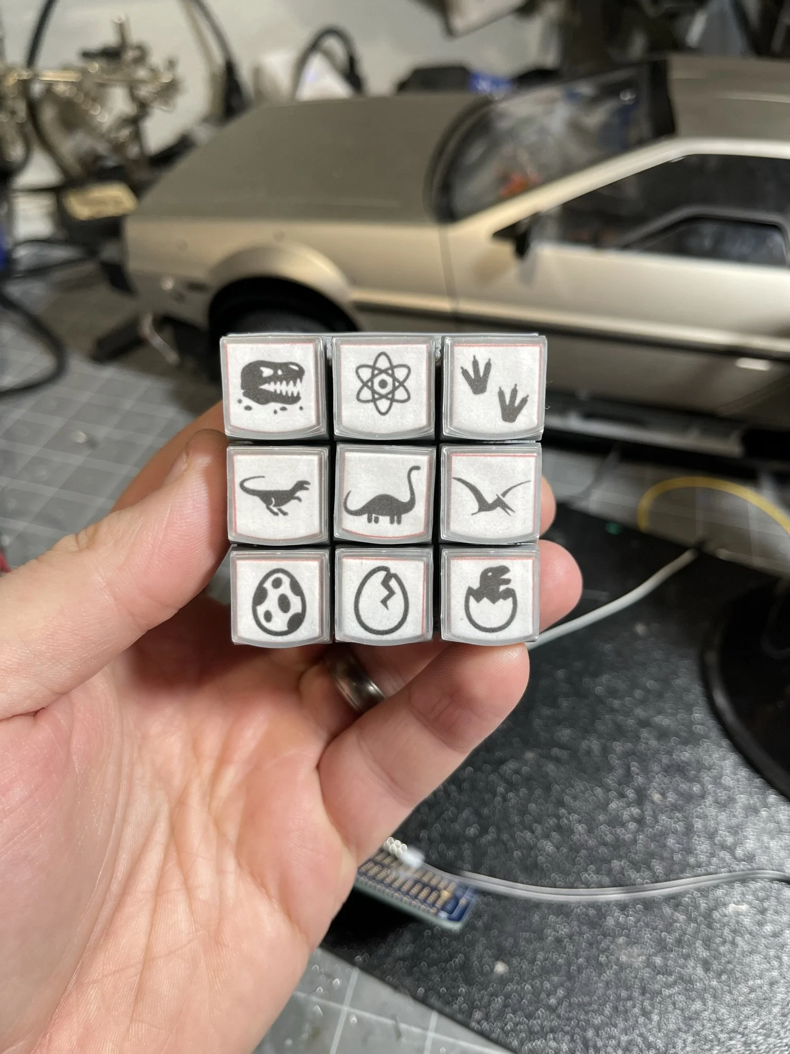 The keycaps have removable covers that let you add your own labels for each sound effect.