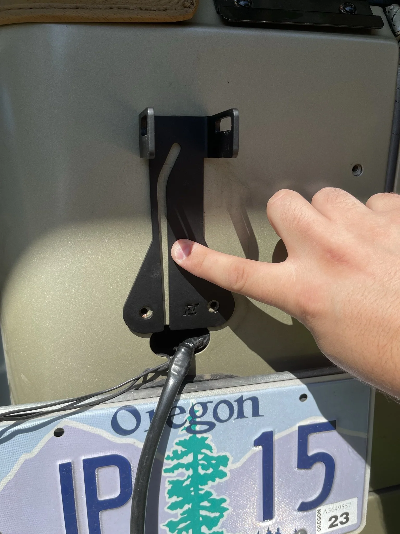 Note the channel for the power and ground wires.