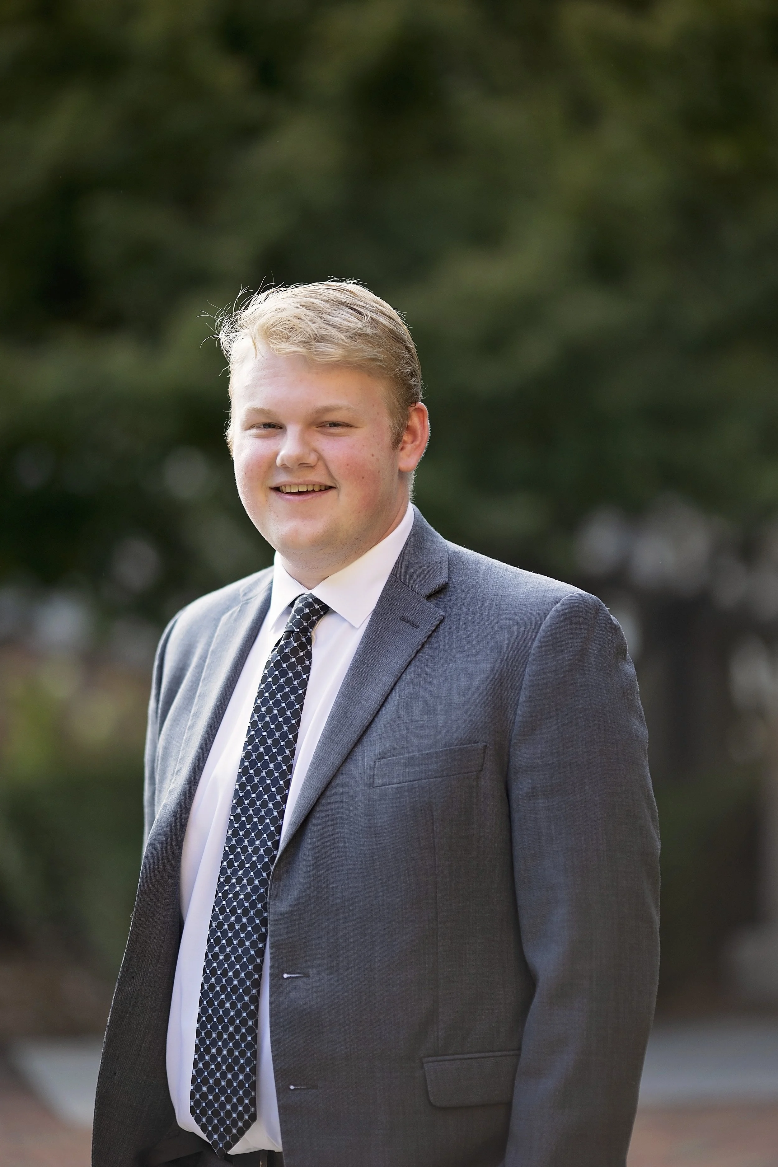 Debate Headshot - Tj Riggs.jpg