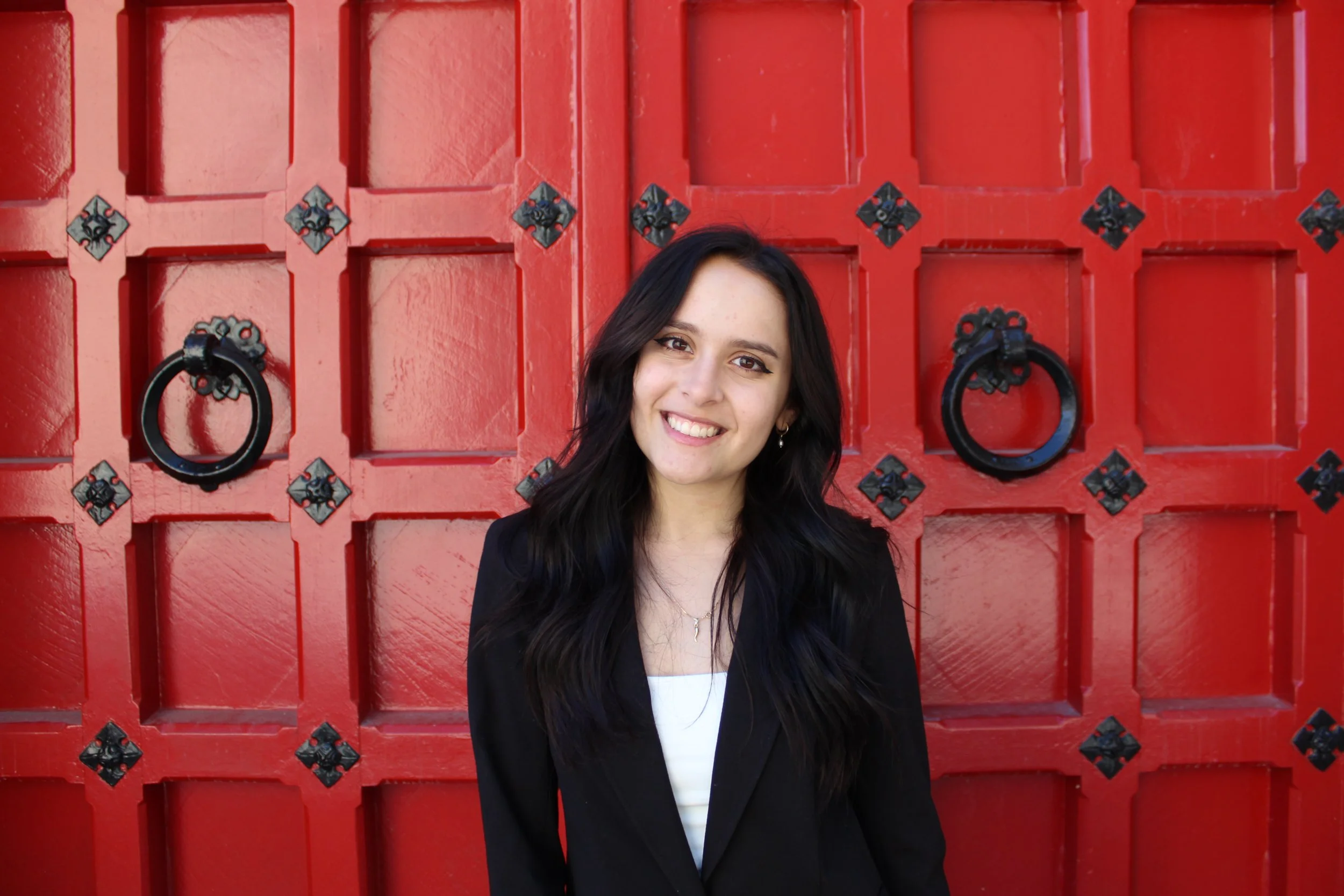 Cuevas Headshot - Grace Cuevas.JPG