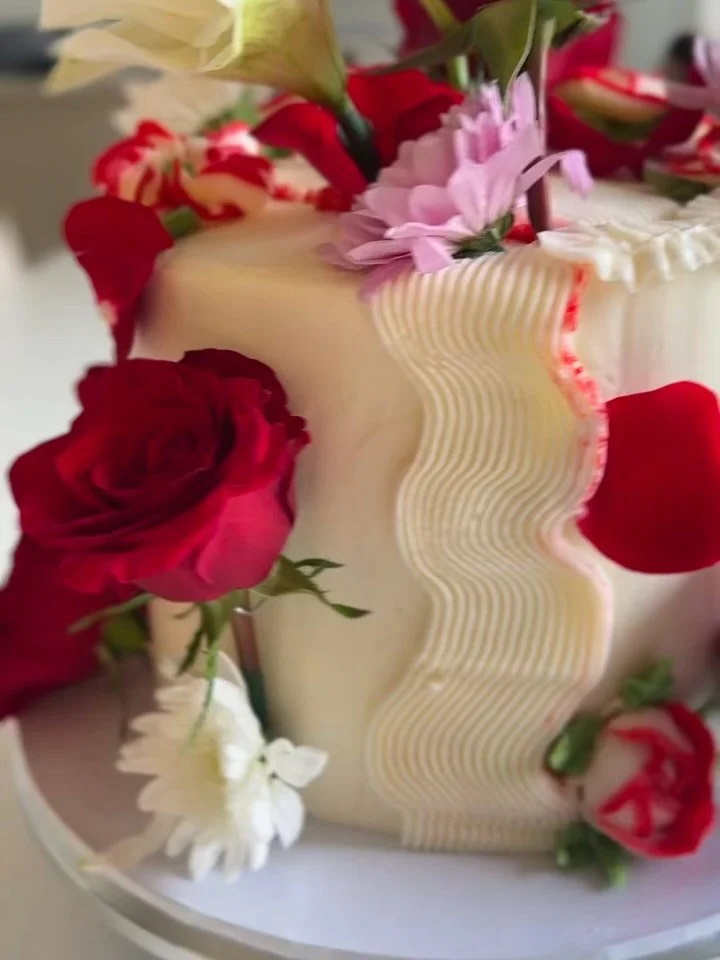 Abstract wave cake #cake