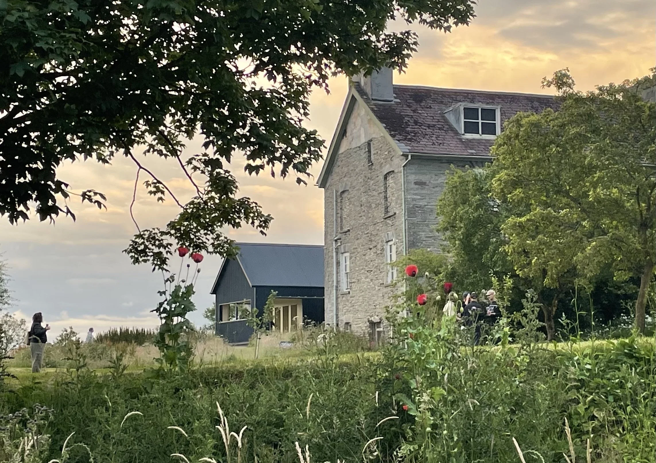 Do house and shower block.jpg