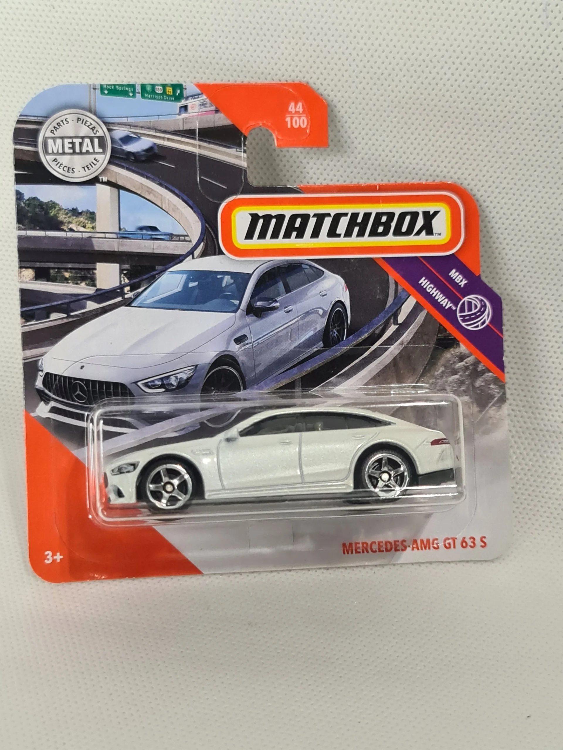 MERCEDES-AMG-GT-63-S-Matchbox-MBX-Autostrada-2020-44-100-GKL69.jpg