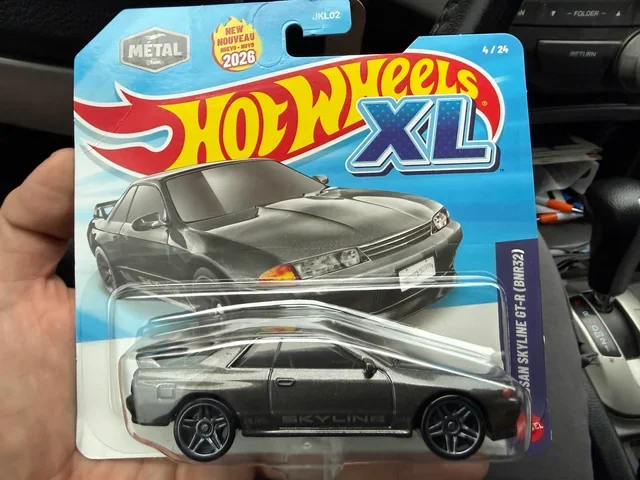 hot-wheels-xl-nice-v0-5s46s7zaxsbg1.webp