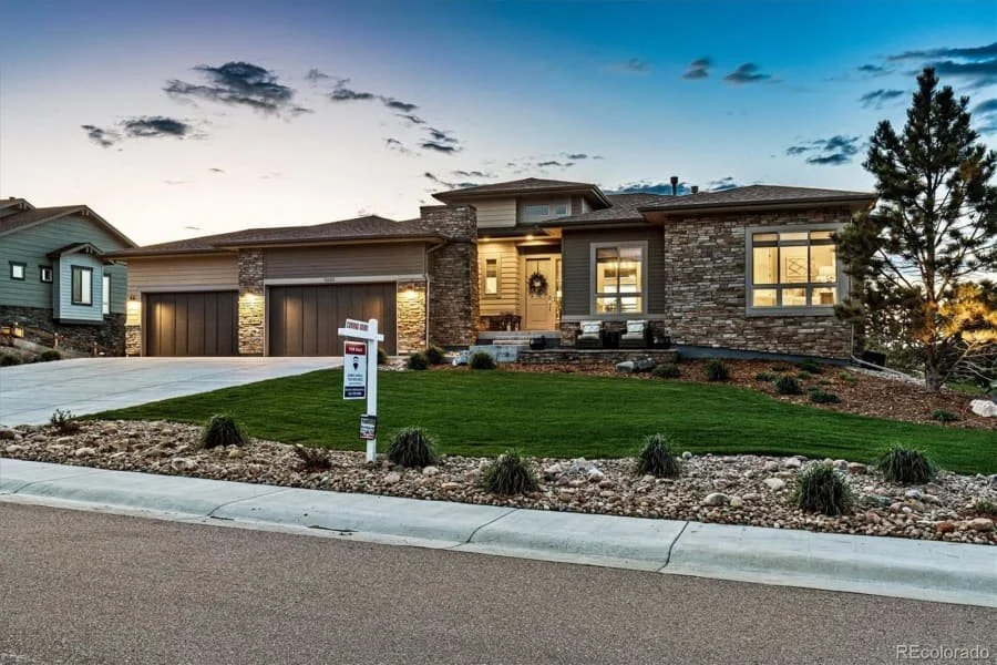 Her staging made my place look amazing and she worked constantly to bring in people to show and drive interest. # About Us# | Debbie went above and beyond with my sale. She was always quick to respond to any questions and always had the answers I nee
