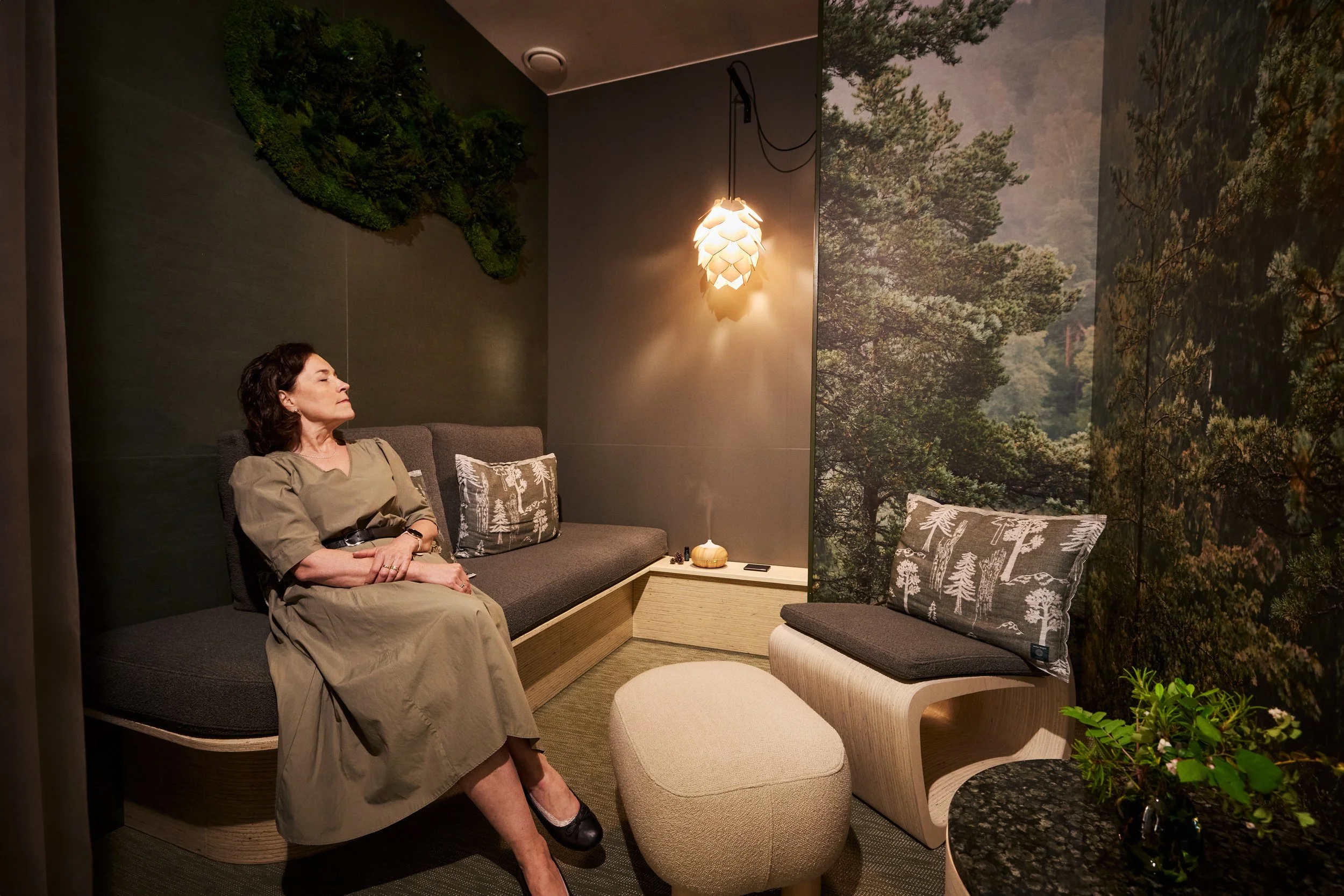 Metsä/Skogen toteutti PURO Recharge Room -tilan Raklin toimitiloihin