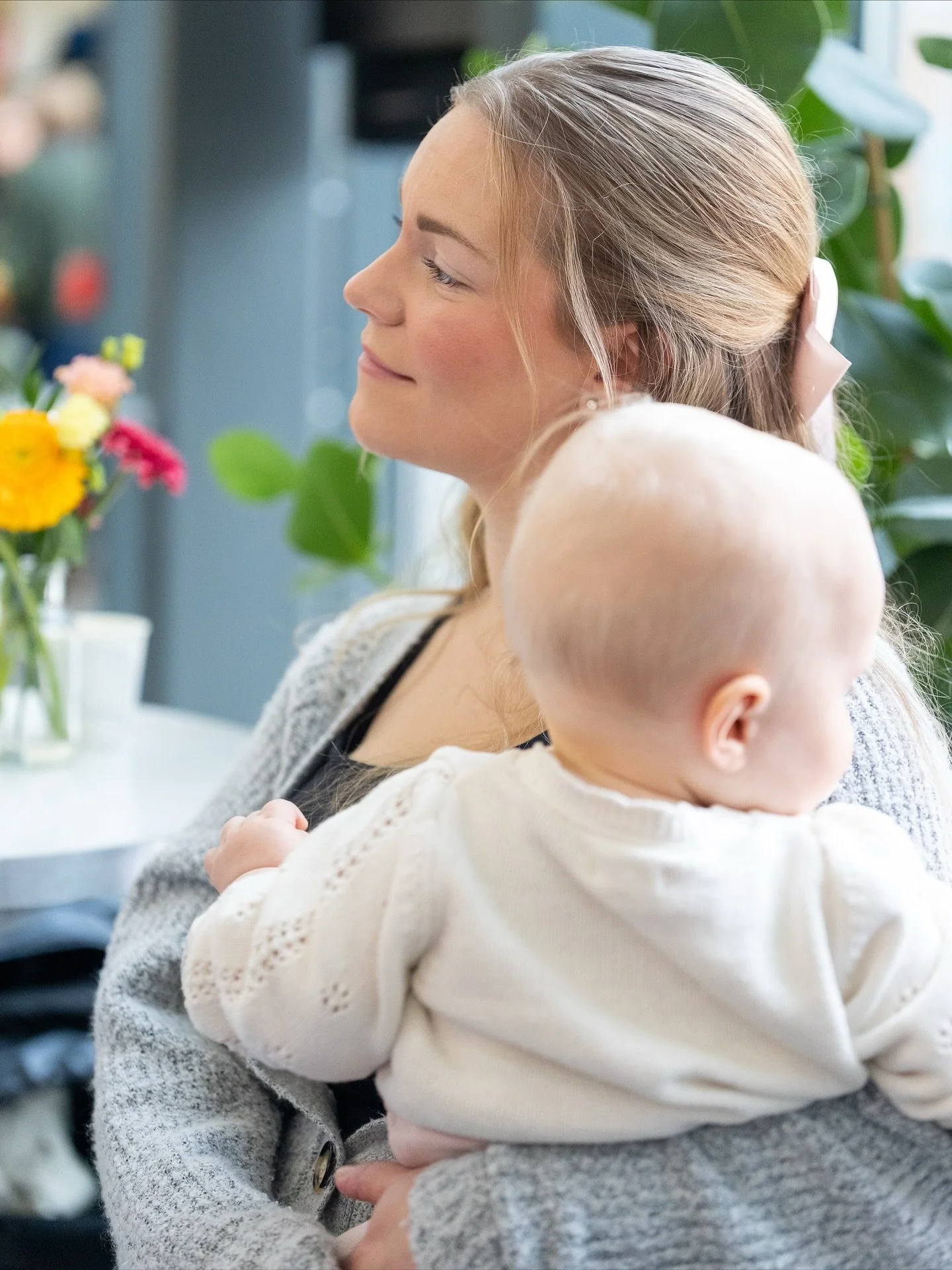 Tack Gud för ännu en fantastisk söndag!🙏 Vi fick lyssna till Roger som predikade och gav oss en viktig fråga att fundera över: Hur kan jag använda mina gåvor som Gud har lagt i mig för att bygga Guds rike?