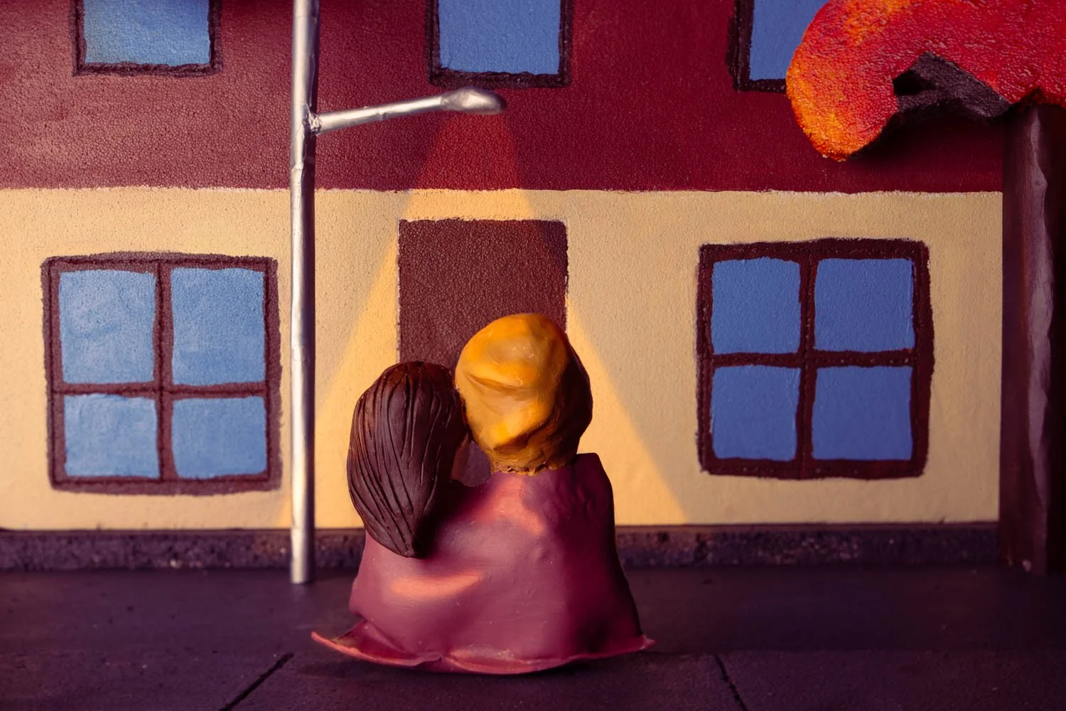 Under The Streetlamp