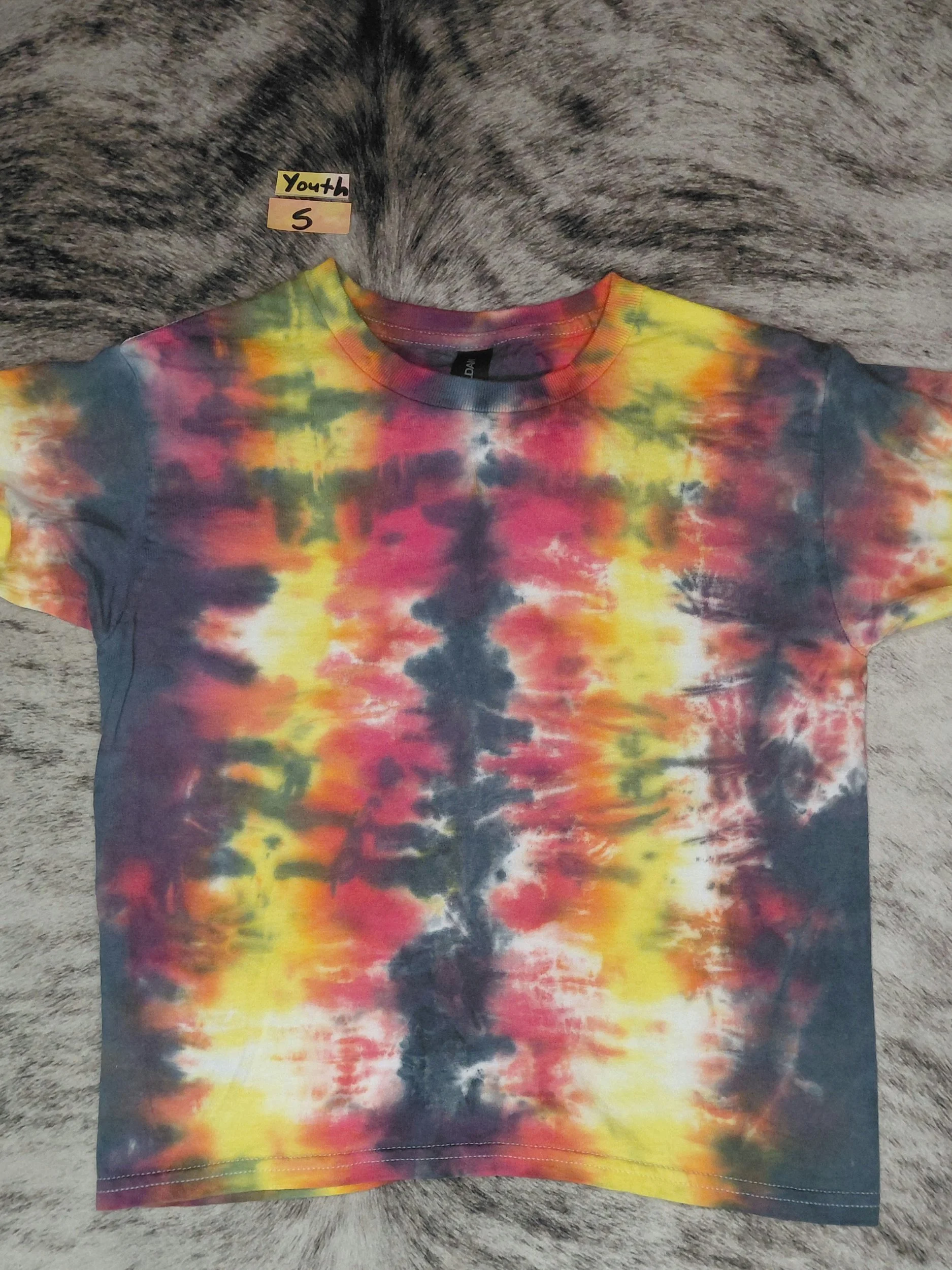 Medium Youth tie-dye