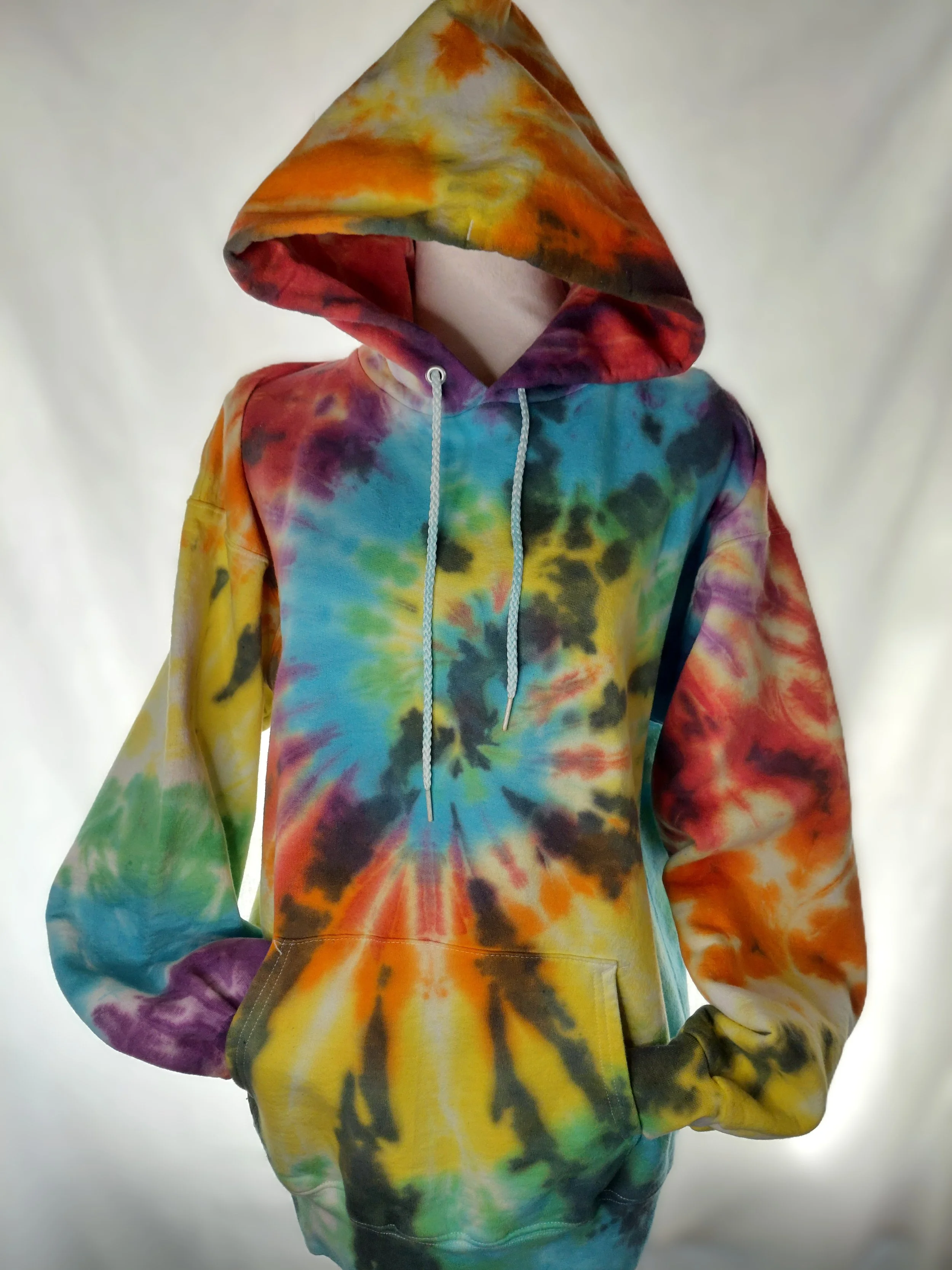 Medium Rainbow black preshrunk hoodie