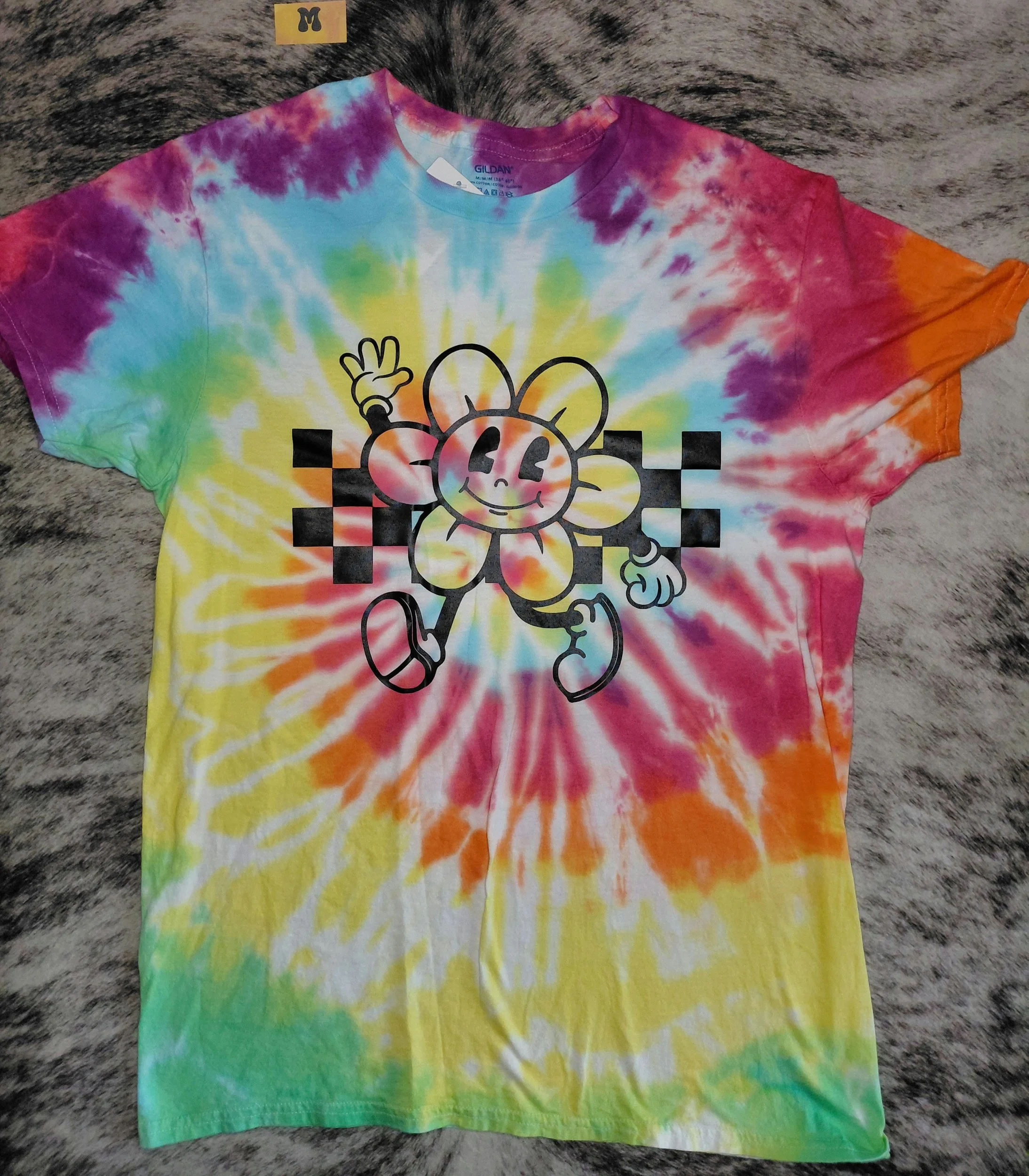Medium rainbow checker flower