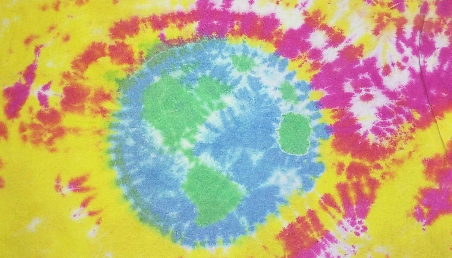 Messie Jessie Tie-dye and crafts LLC