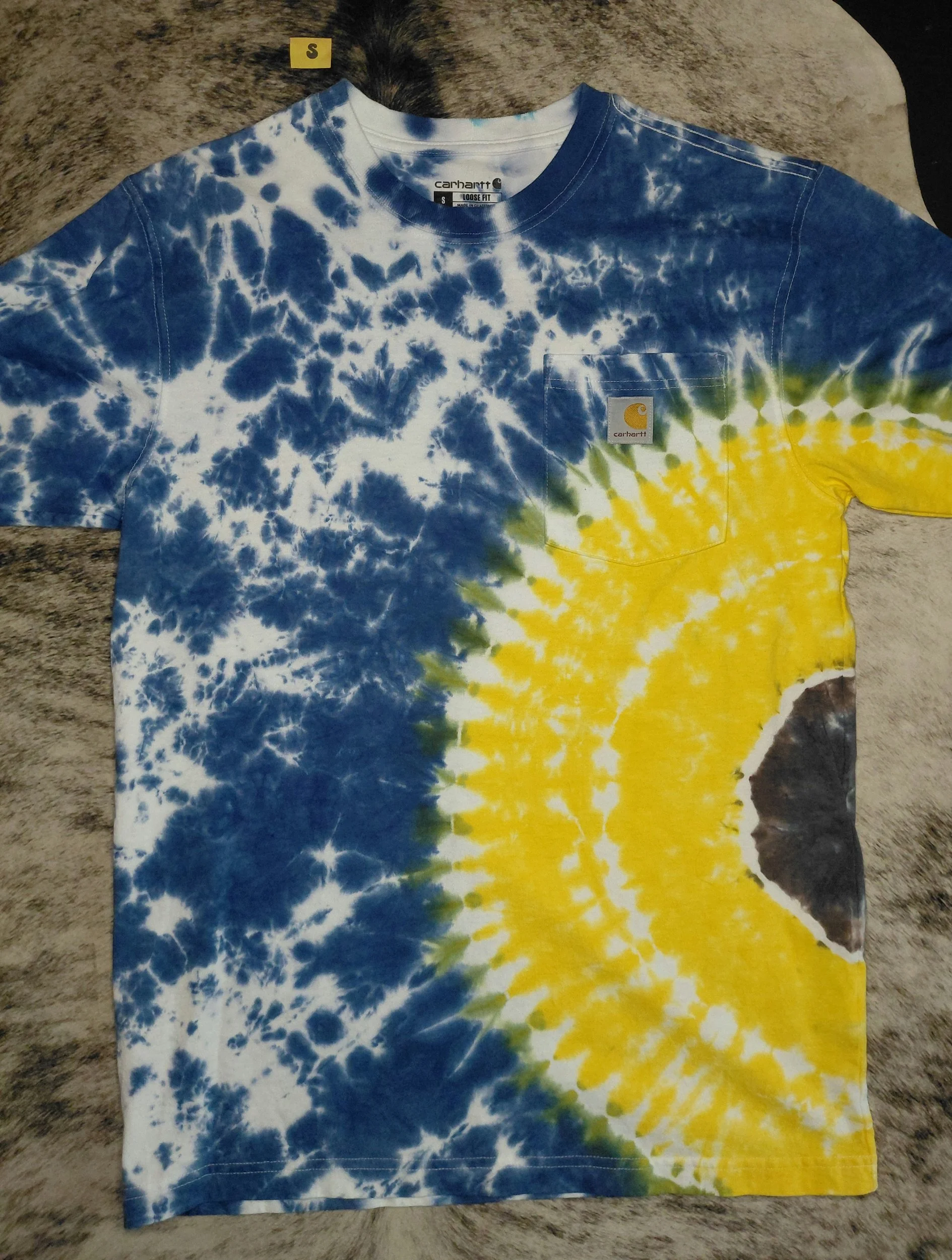 Small oversized Carhartt sunflower