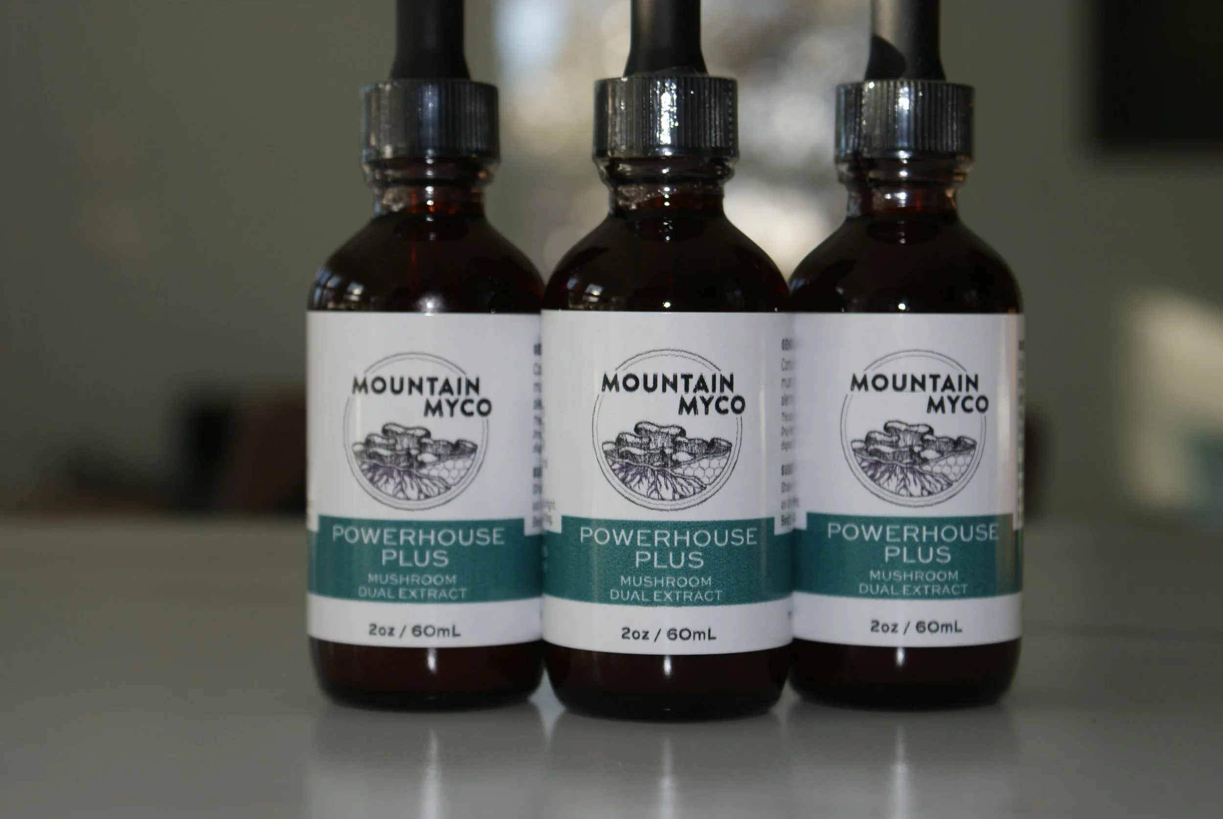 Powerhouse Plus – Reishi, Lion’s Mane & Cordyceps Extract