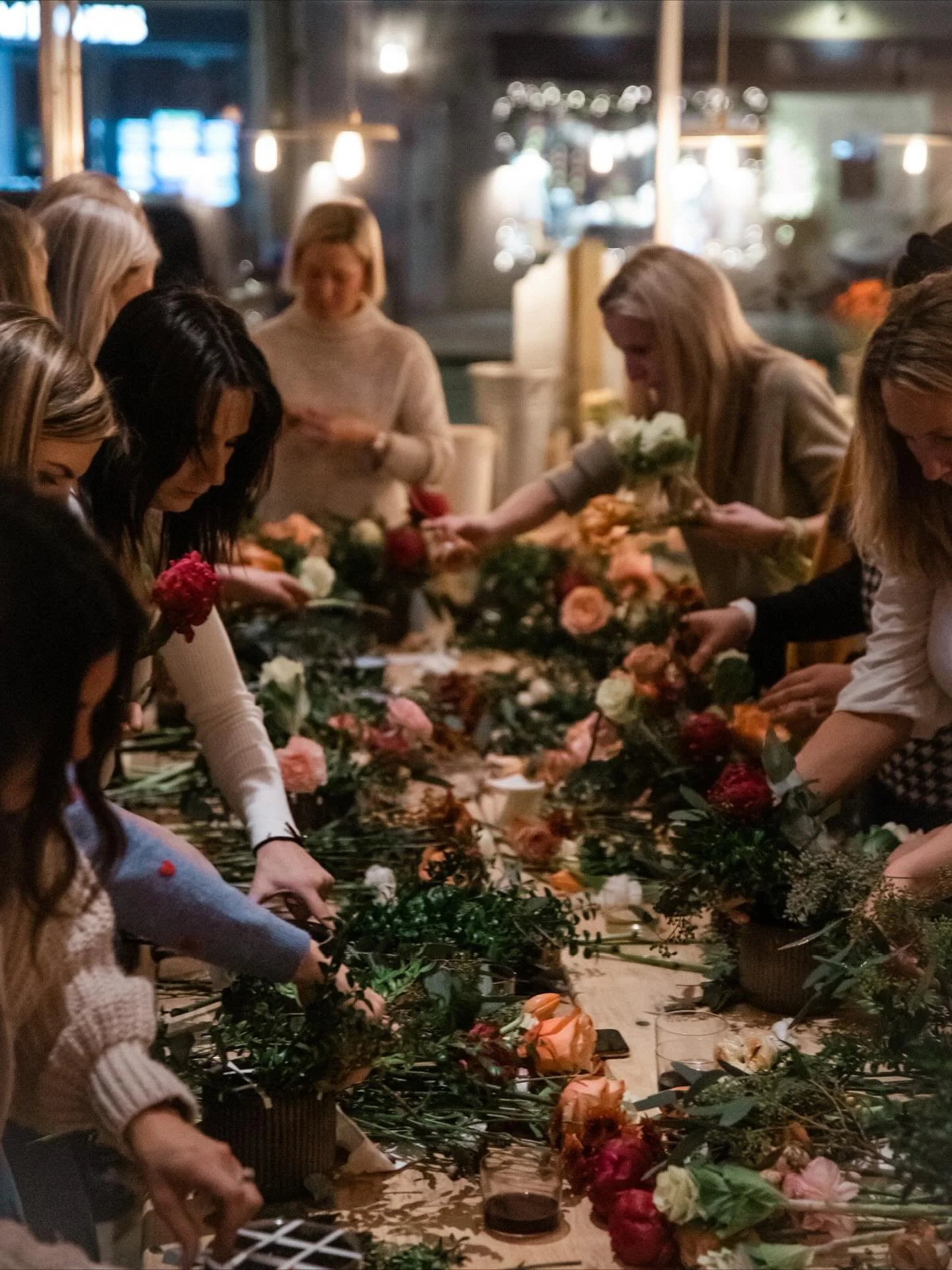 two of our beloved traditions returned with one of our most beloved partners, @stemsandco 💐🎄 

join us for our annual thanksgiving floral arranging on monday november 24th &amp; holiday wreath making workshop on monday december 8th ❣️ spots limited