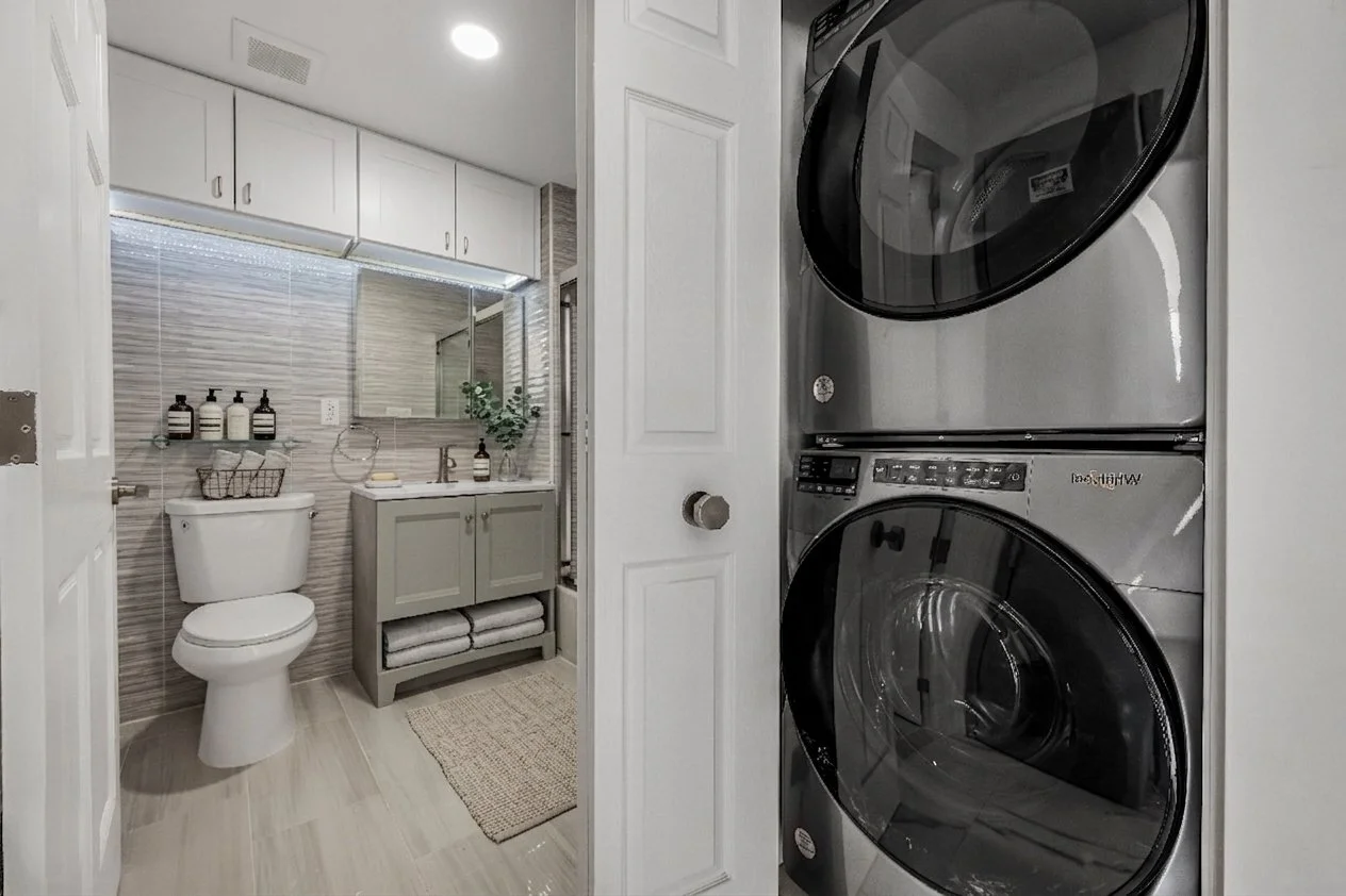 Washer. Dryer.jpg