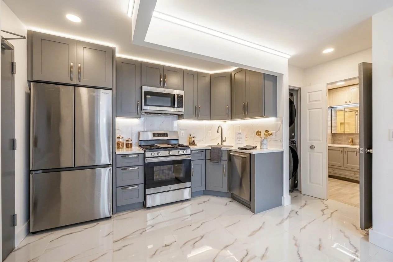 Kitchen 1.jpg