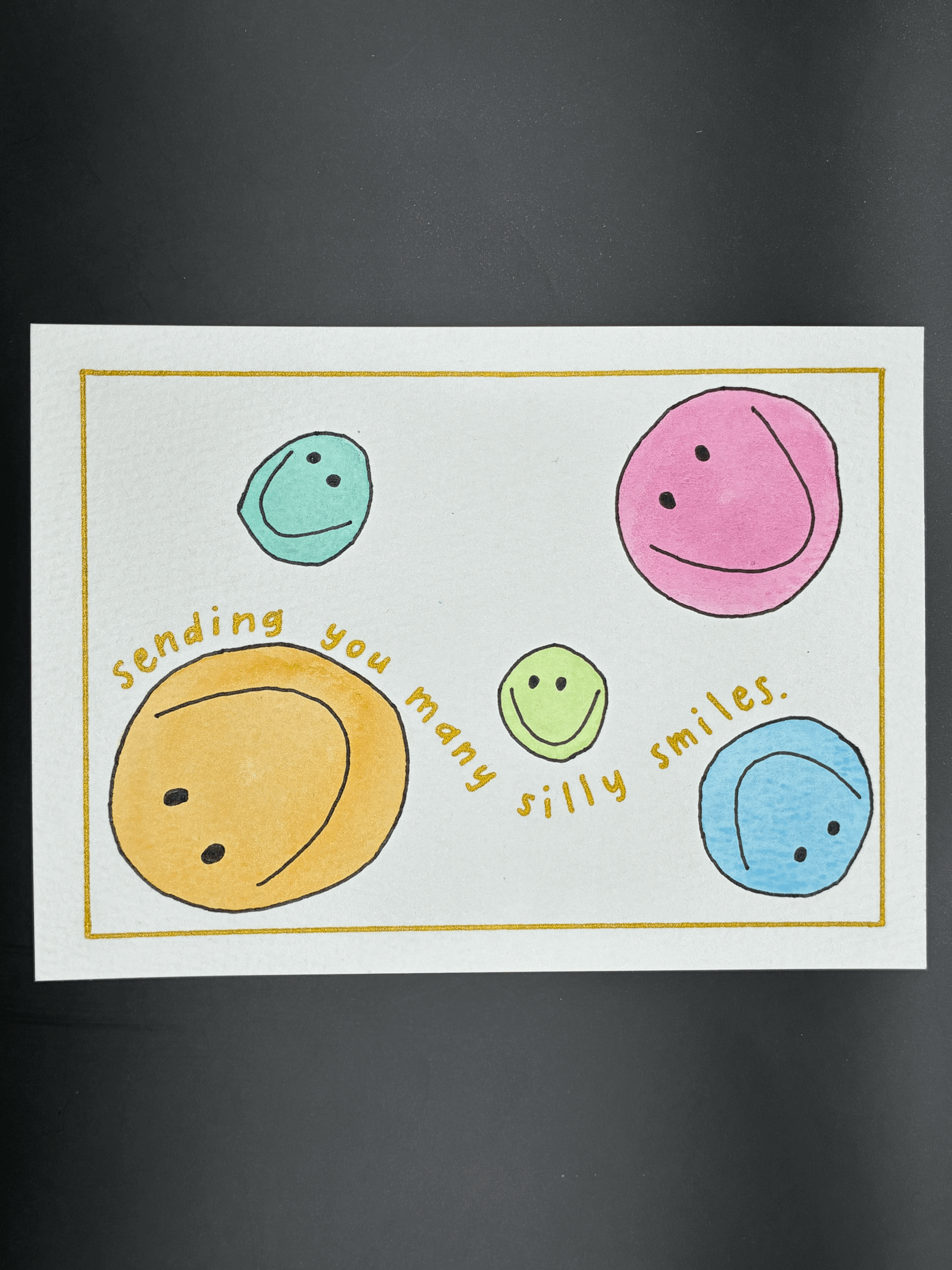 Silly smiles (peach)