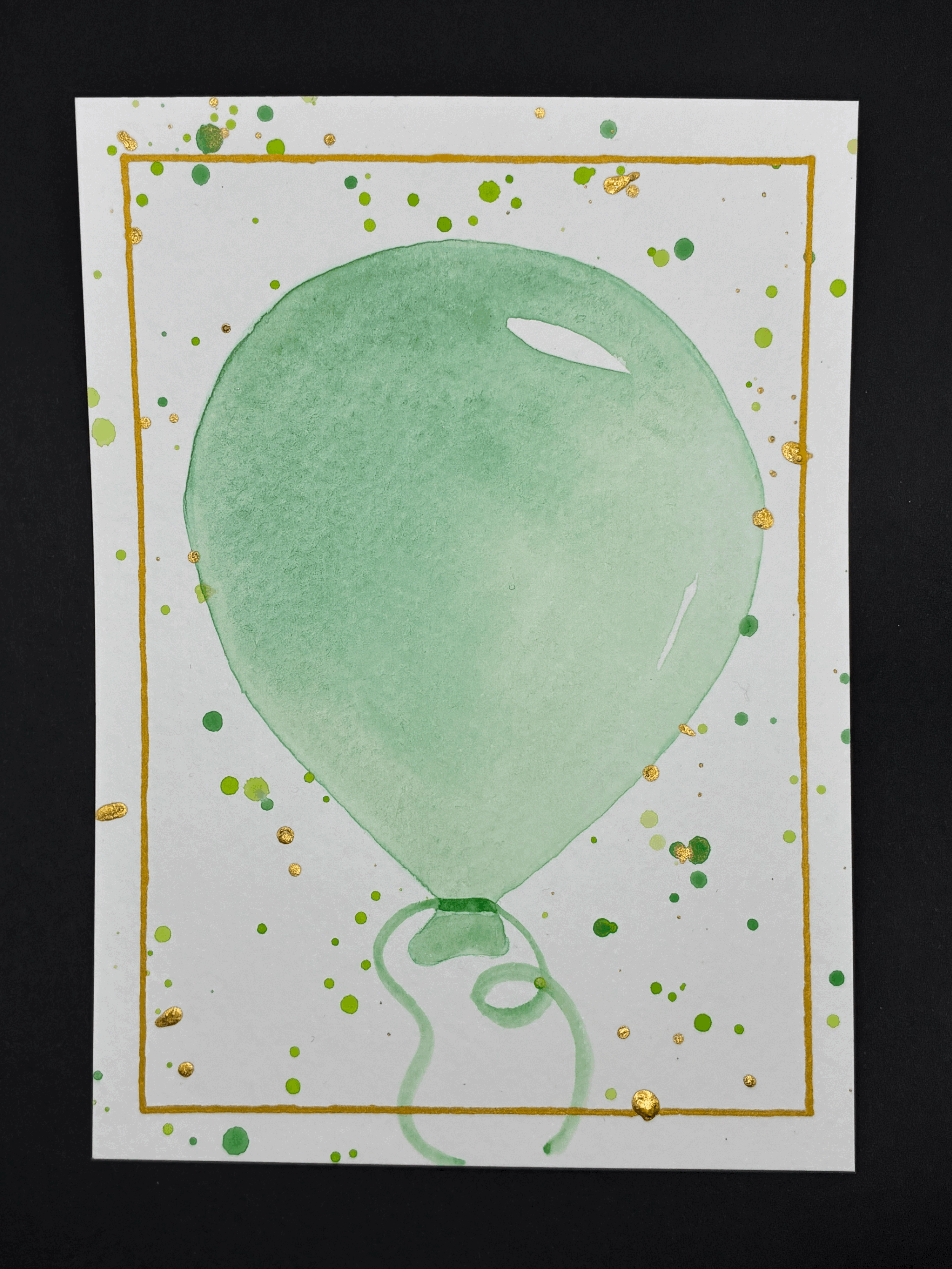 Green/gold balloon